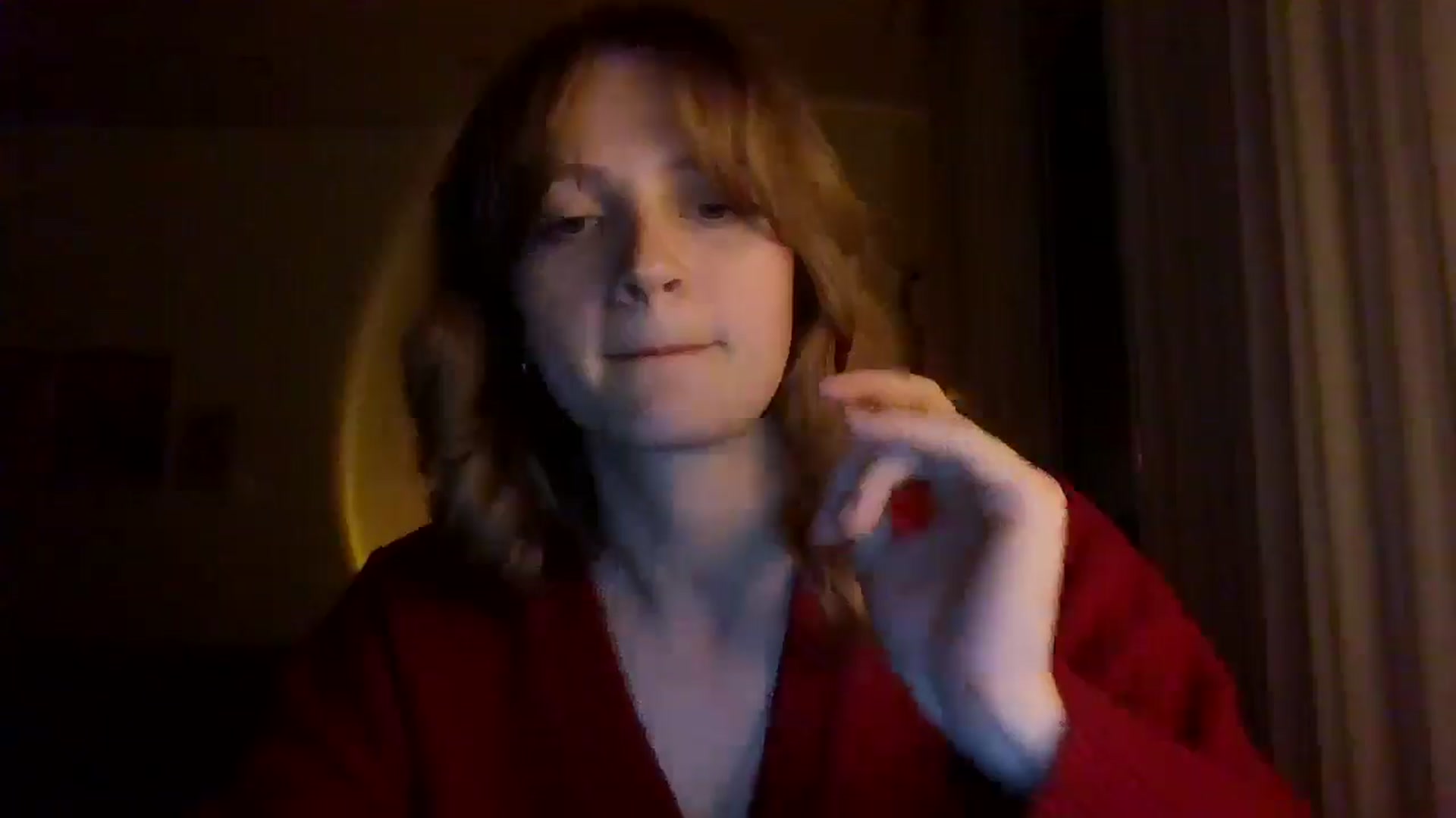 Gallery image thumbnail from KateLin's myfreecams stream on, 04/21/2026, 21:01 image 17 of 20