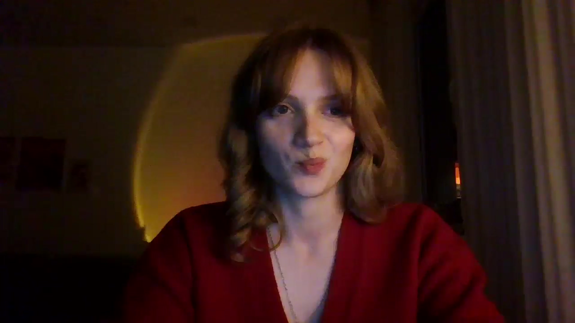 Gallery image thumbnail from KateLin's myfreecams stream on, 04/21/2026, 21:01 image 19 of 20