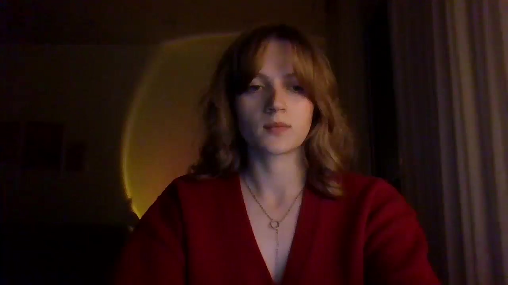 Gallery image thumbnail from KateLin's myfreecams stream on, 04/21/2026, 21:01 image 5 of 20