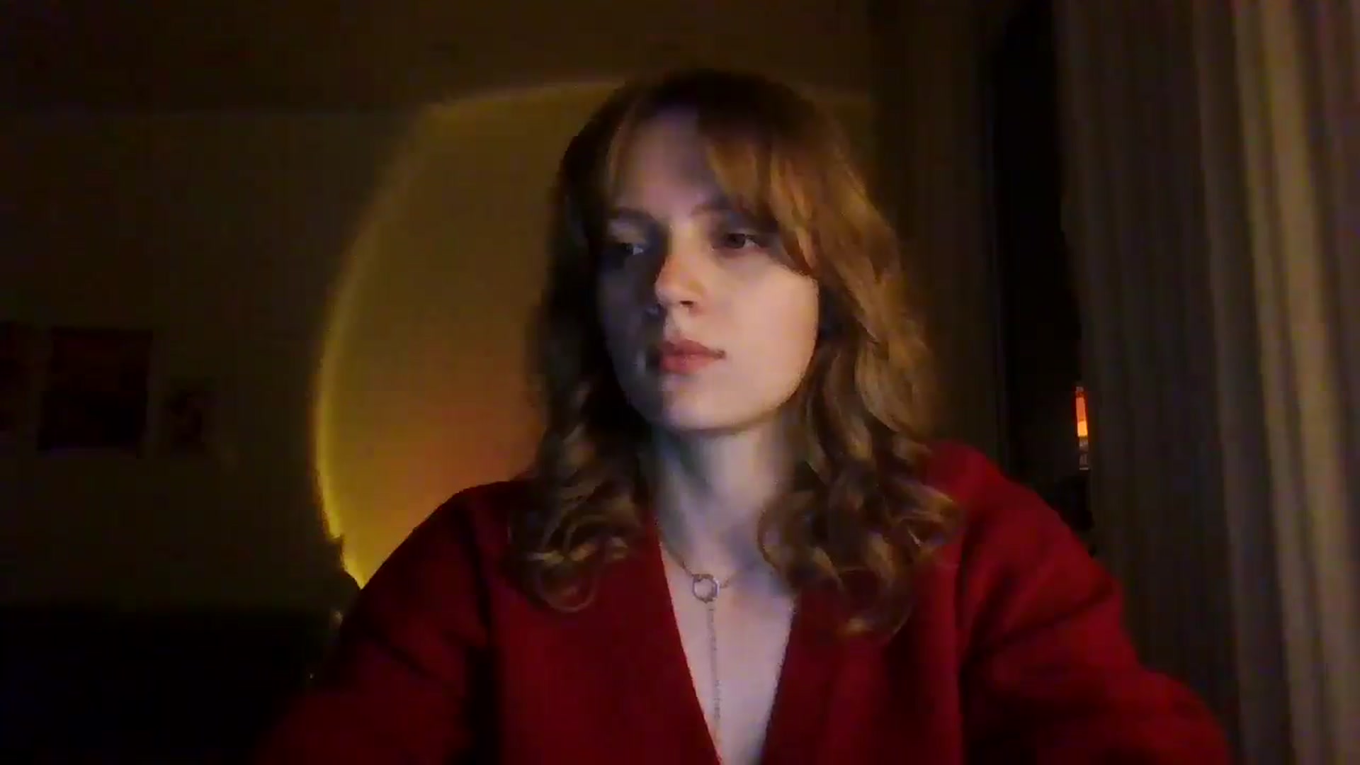Gallery image thumbnail from KateLin's myfreecams stream on, 04/21/2026, 21:22 image 15 of 20