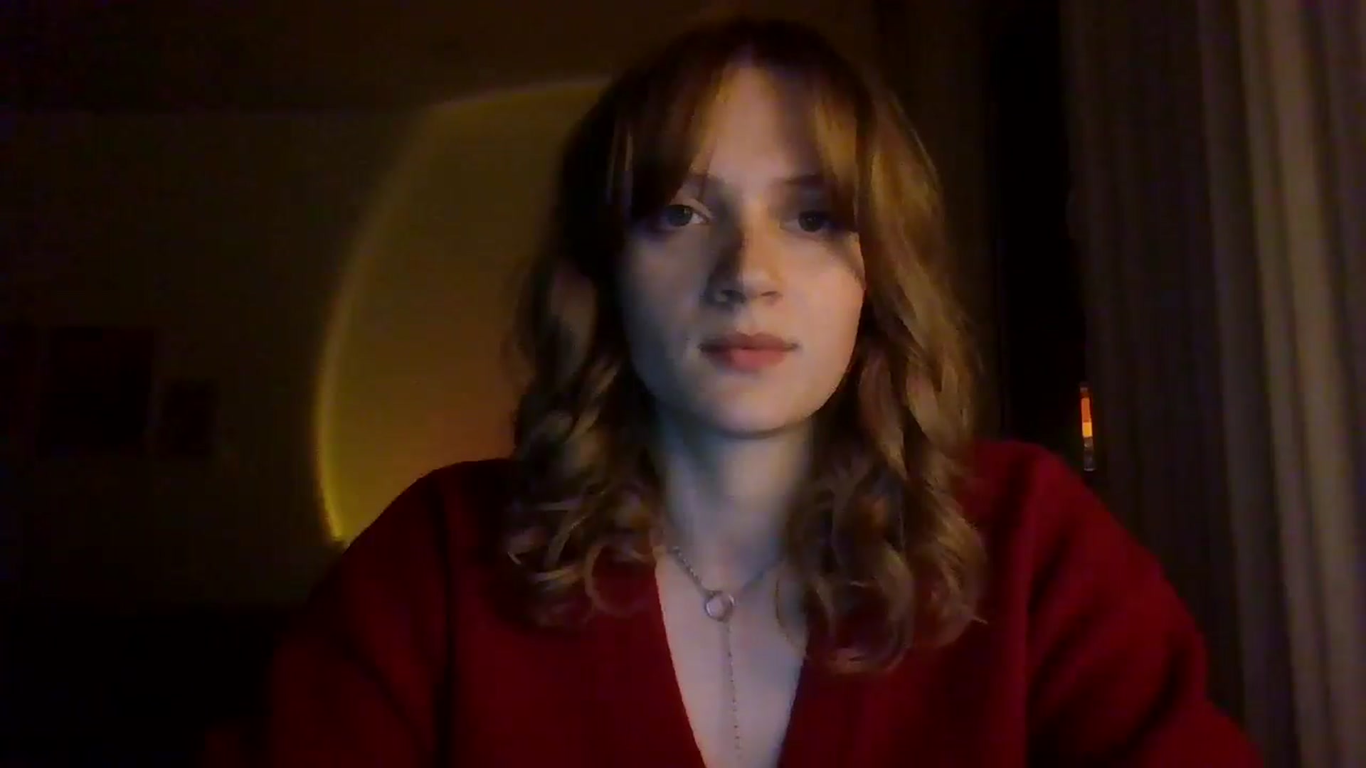 Gallery image thumbnail from KateLin's myfreecams stream on, 04/21/2026, 21:22 image 7 of 20