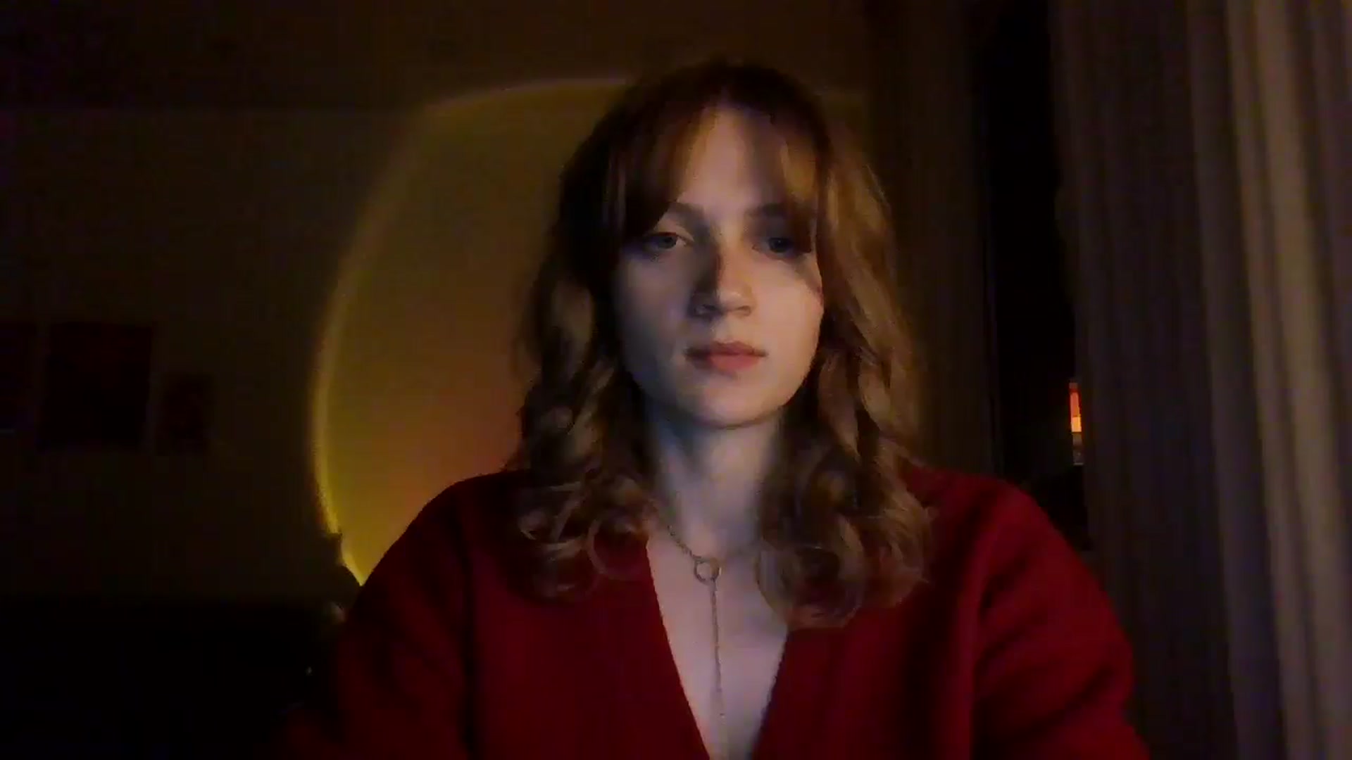 Gallery image thumbnail from KateLin's myfreecams stream on, 04/21/2026, 21:22 image 6 of 20