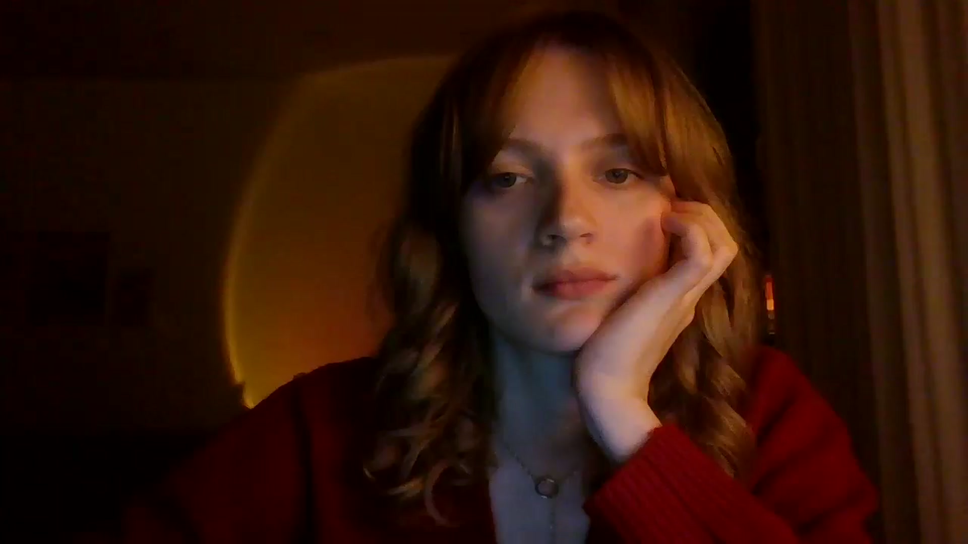 Gallery image thumbnail from KateLin's myfreecams stream on, 04/21/2026, 21:22 image 11 of 20