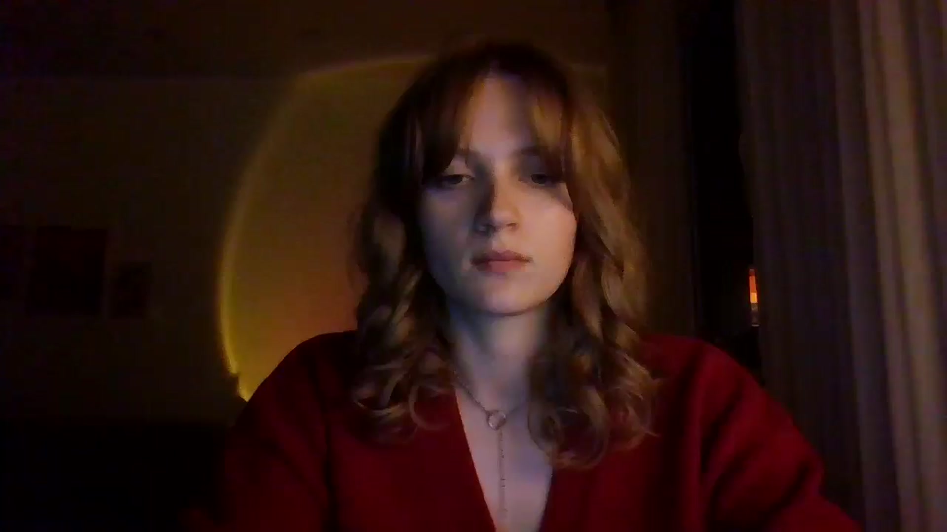 Gallery image thumbnail from KateLin's myfreecams stream on, 04/21/2026, 21:22 image 10 of 20