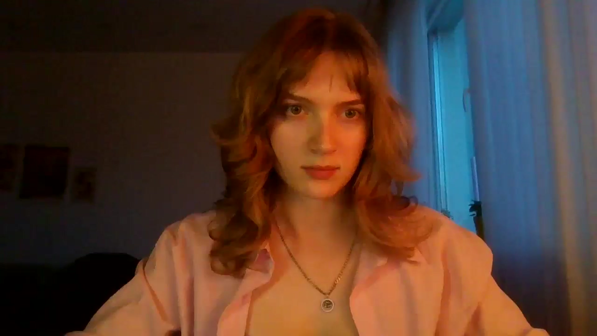 Gallery image thumbnail from KateLin's myfreecams stream on, 04/29/2026, 17:25 image 10 of 20