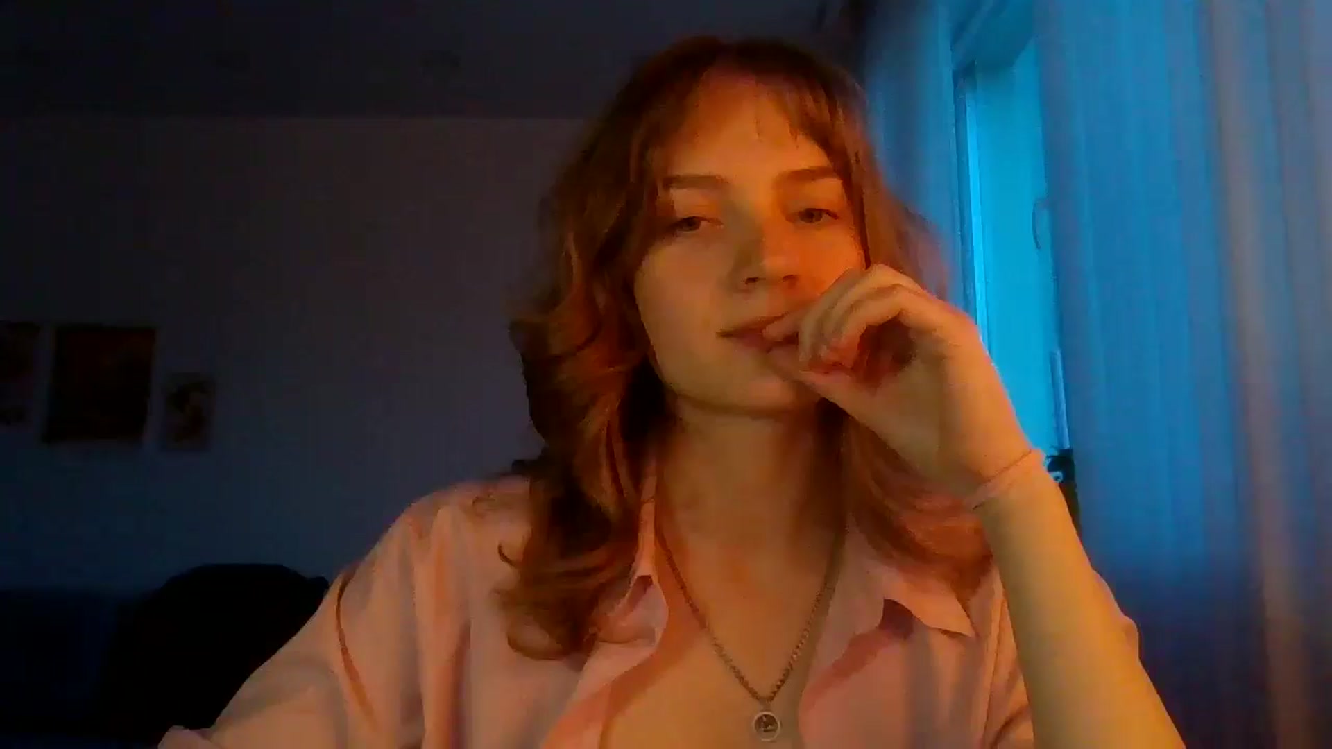 Gallery image thumbnail from KateLin's myfreecams stream on, 04/29/2026, 17:25 image 5 of 20