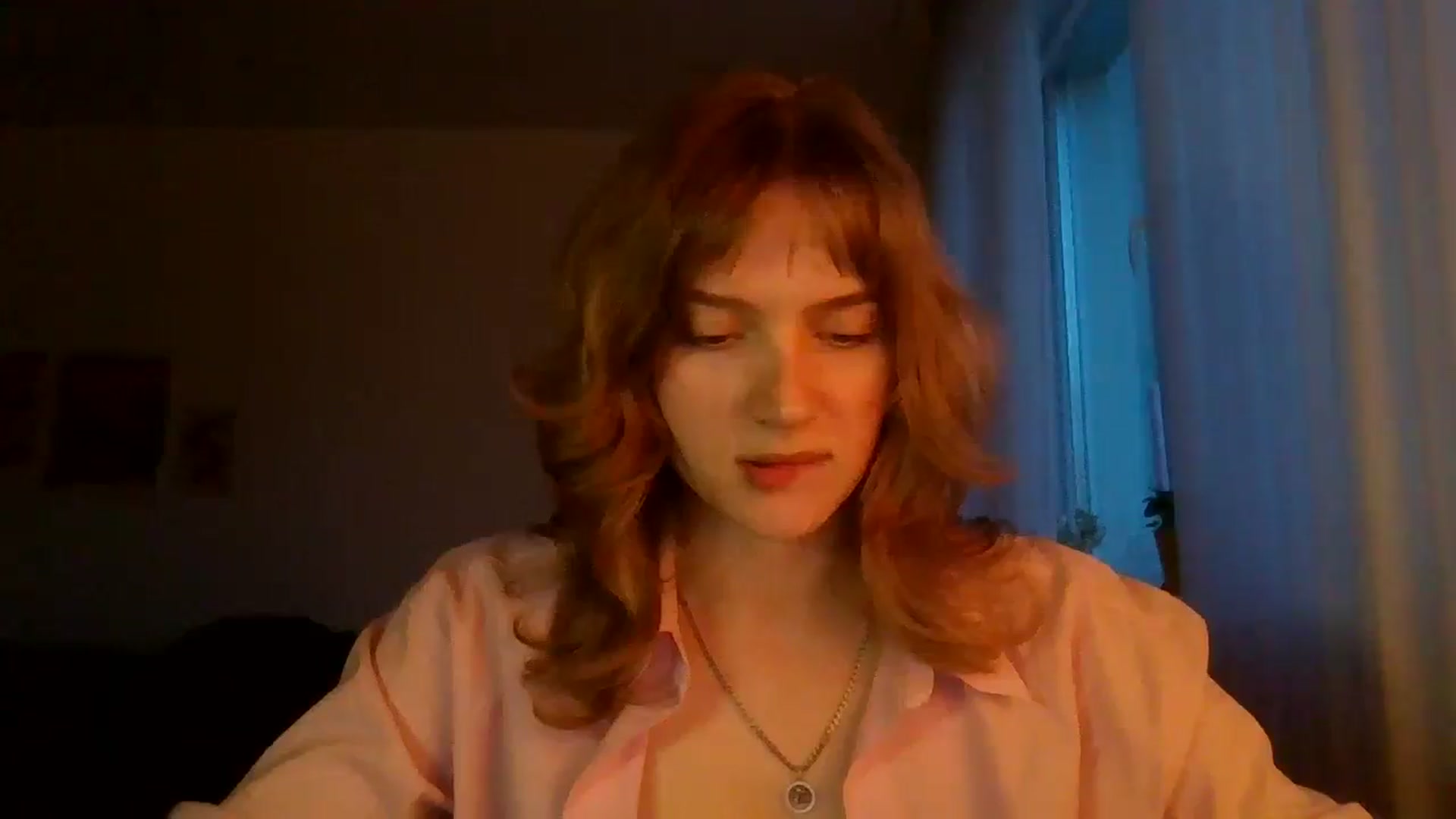 Gallery image thumbnail from KateLin's myfreecams stream on, 04/29/2026, 17:25 image 16 of 20