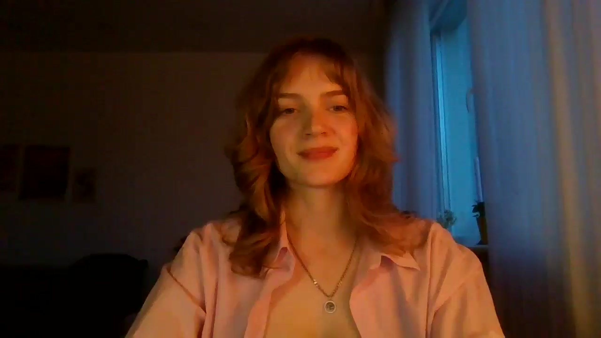 Gallery image thumbnail from KateLin's myfreecams stream on, 04/29/2026, 17:25 image 14 of 20