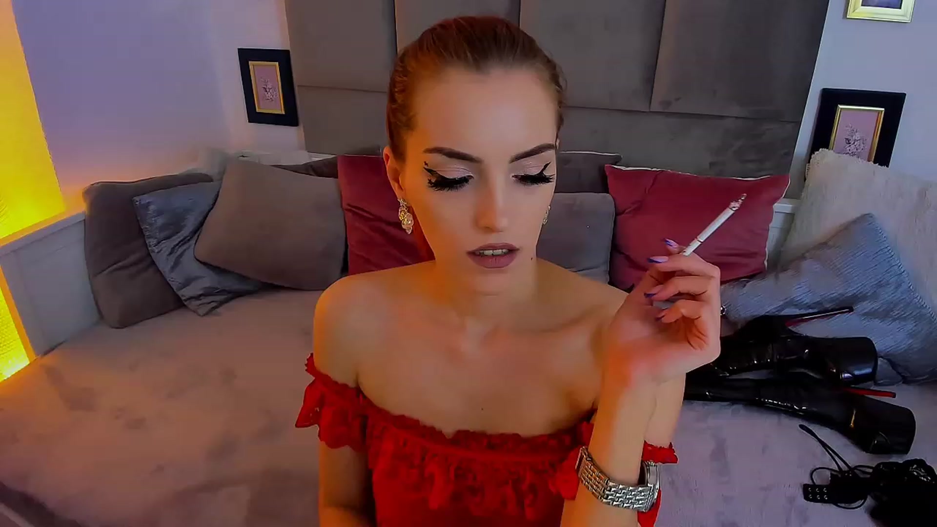 Gallery image thumbnail from KateLuna's myfreecams stream on, 01/09/2023, 11:51 image 18 of 20