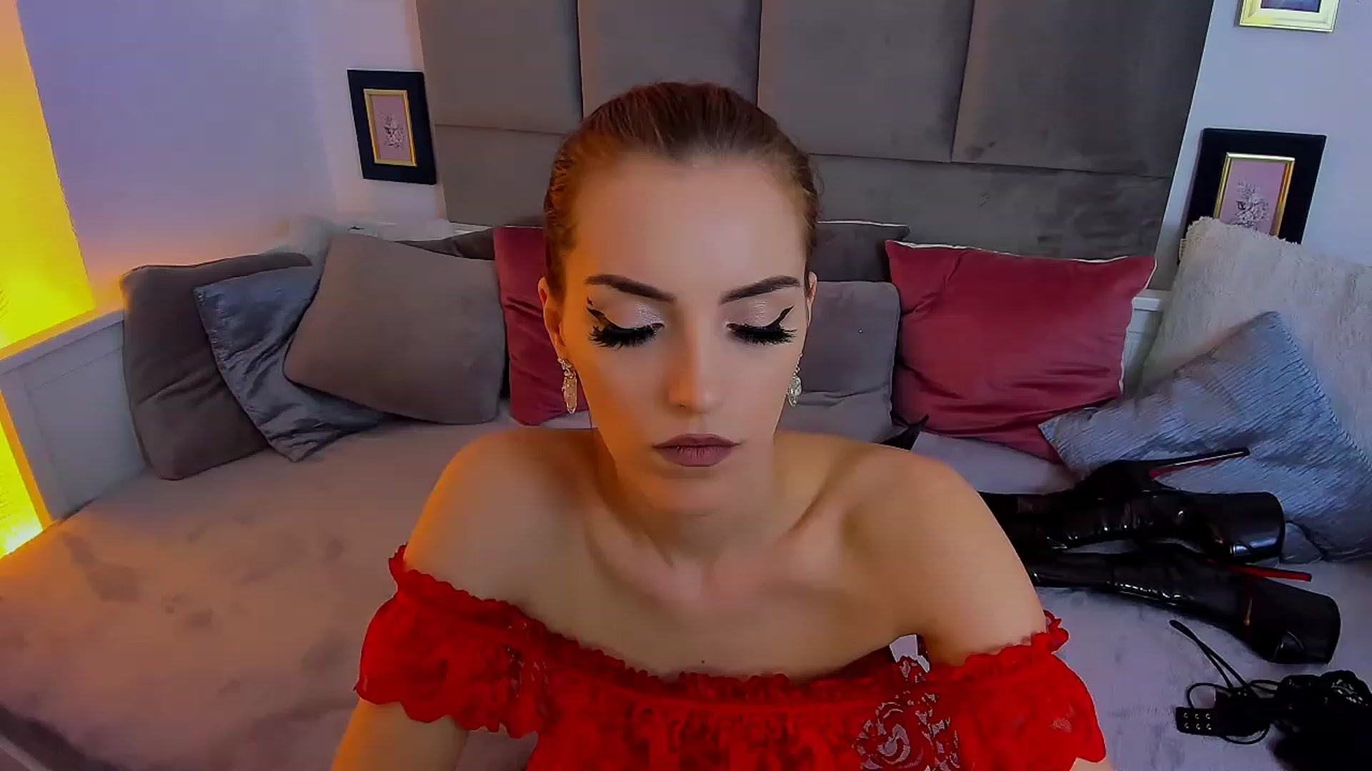 Gallery image thumbnail from KateLuna's myfreecams stream on, 01/09/2023, 11:51 image 20 of 20