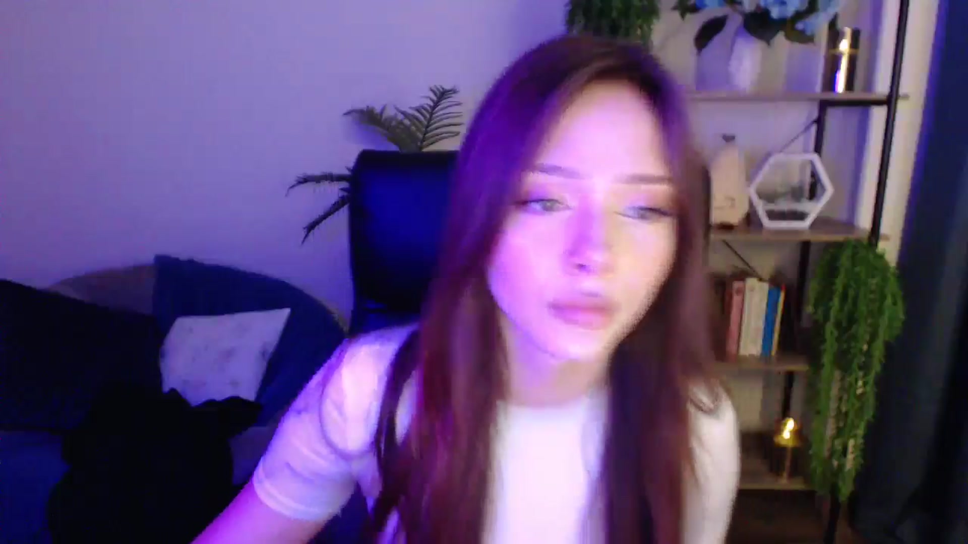 Gallery image thumbnail from KateManelli's myfreecams stream on, 01/19/2025, 10:04 image 3 of 20