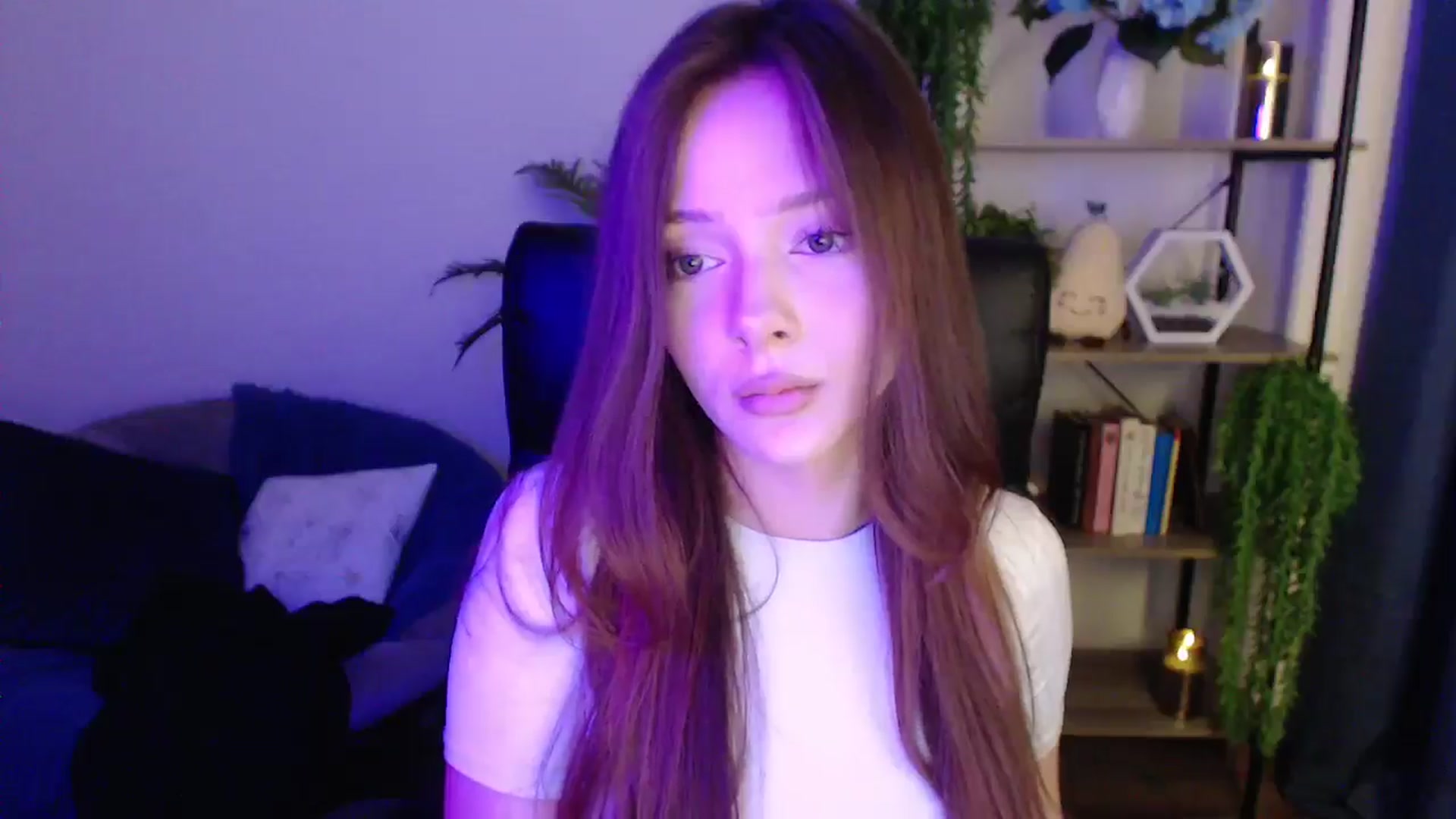 Gallery image thumbnail from KateManelli's myfreecams stream on, 01/19/2025, 10:04 image 5 of 20