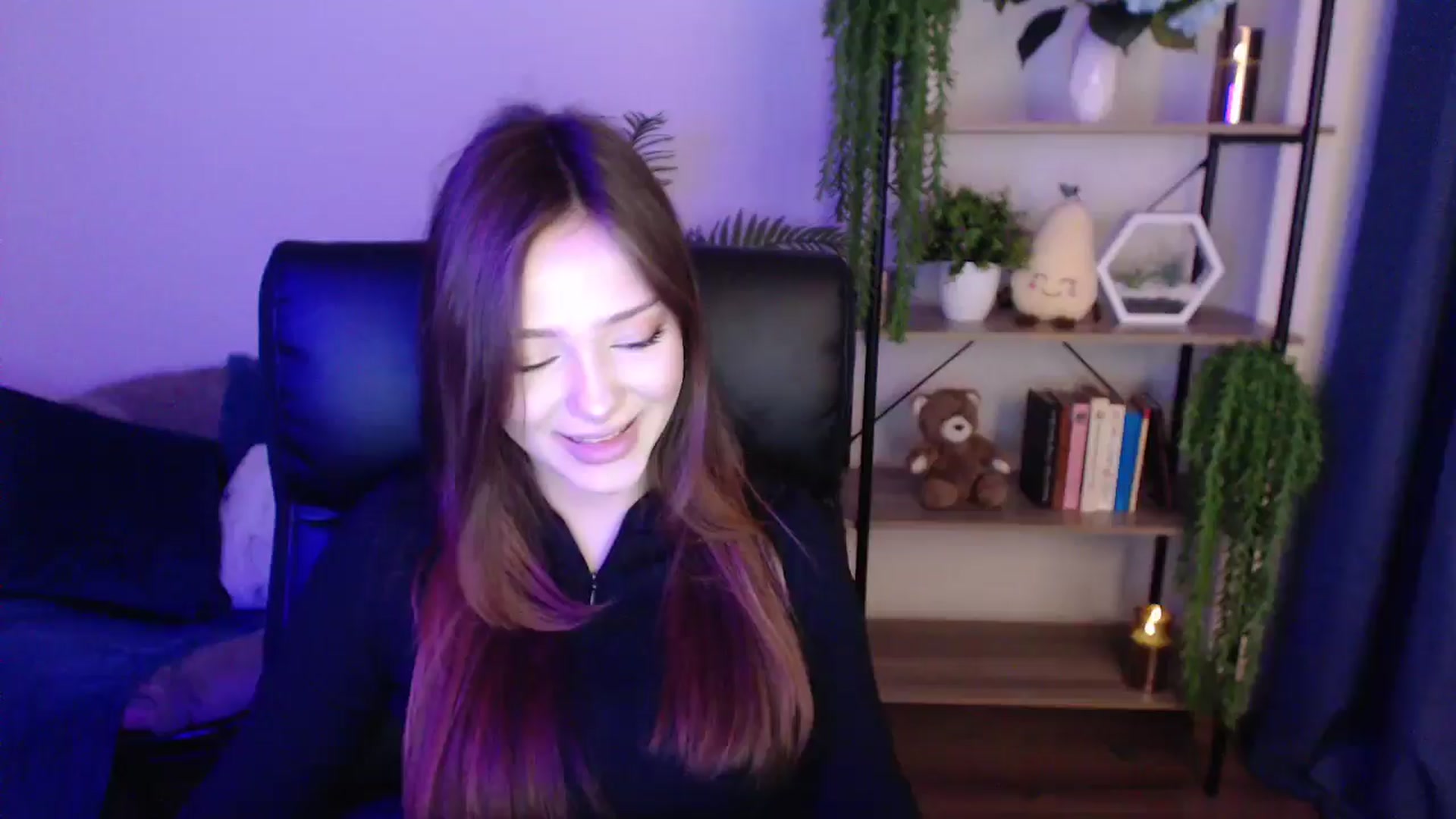Gallery image thumbnail from KateManelli's myfreecams stream on, 01/20/2025, 09:44 image 20 of 20