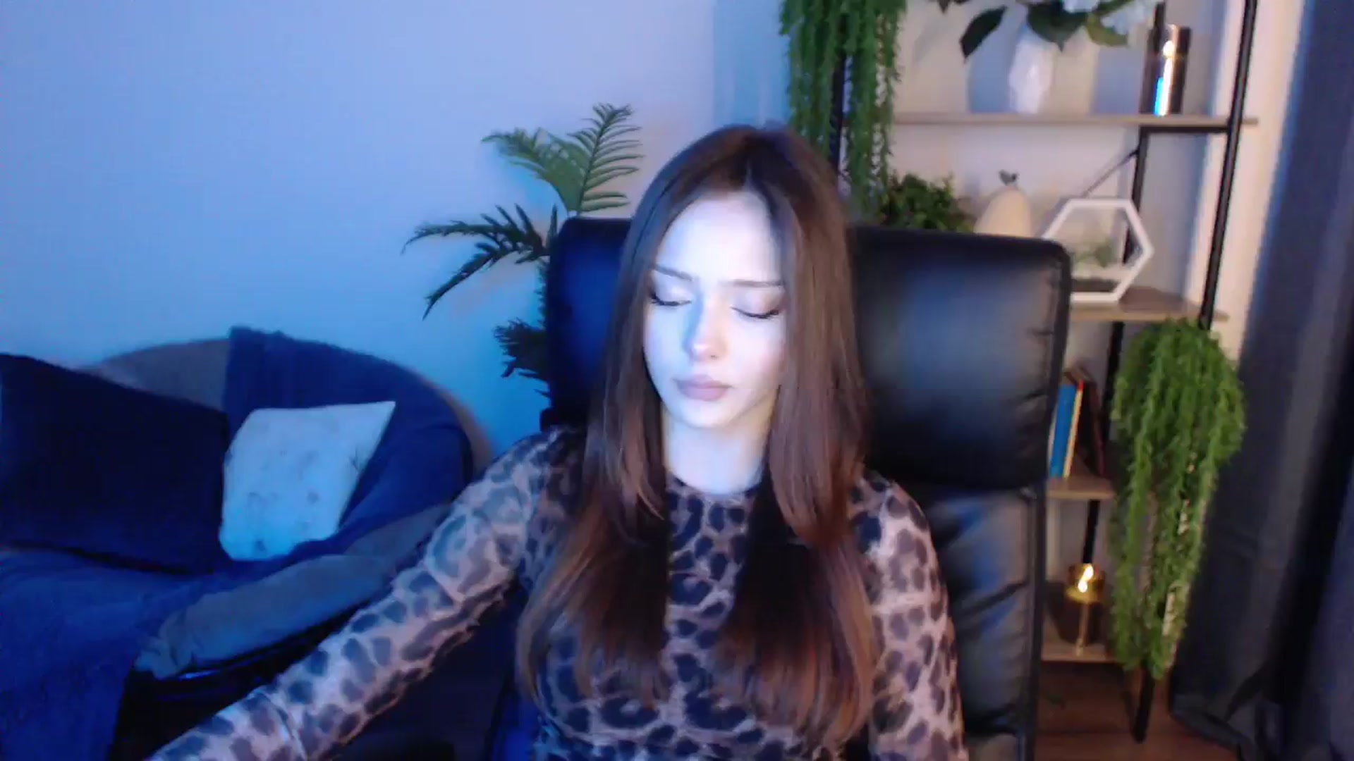 Gallery image thumbnail from KateManelli's myfreecams stream on, 01/21/2025, 11:33 image 4 of 20