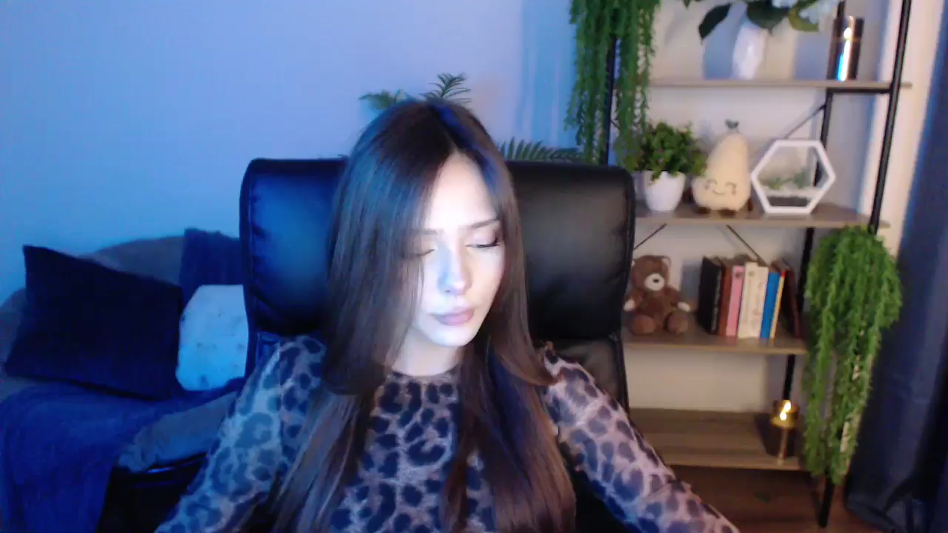 Gallery image thumbnail from KateManelli's myfreecams stream on, 01/21/2025, 11:33 image 19 of 20