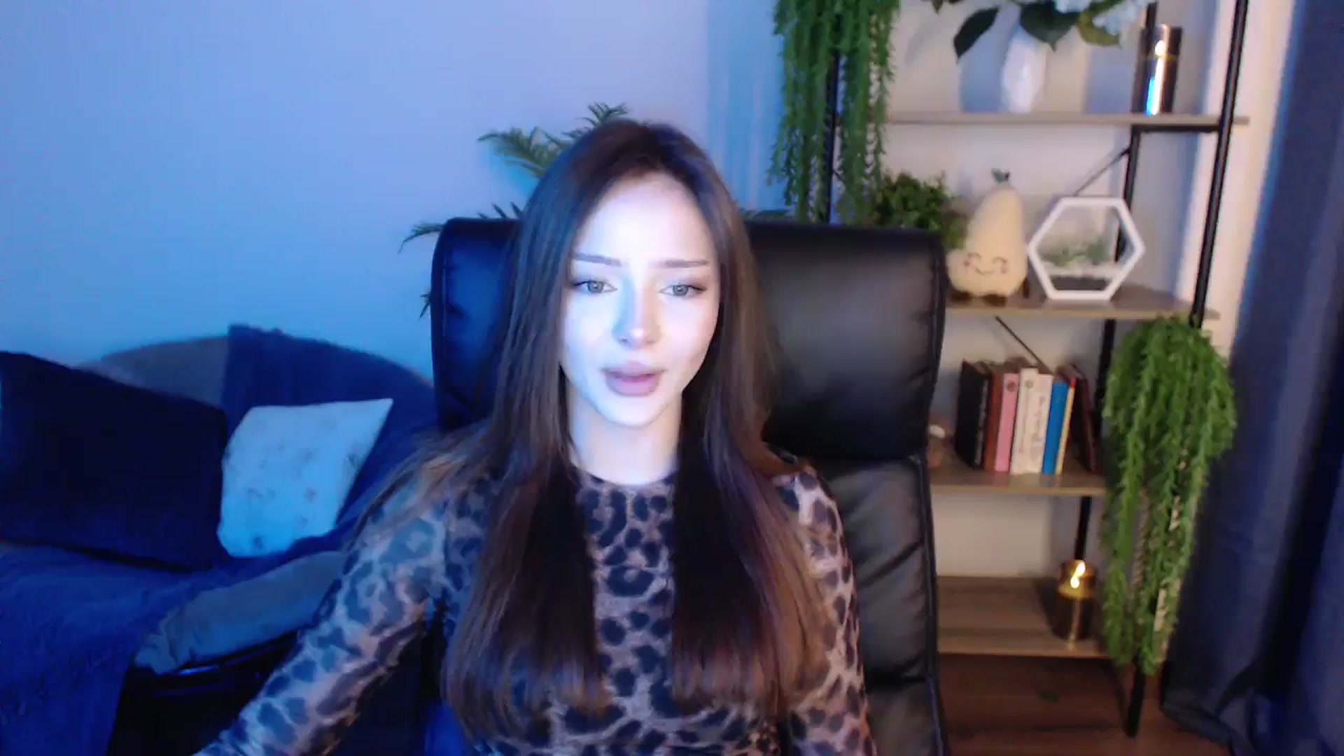 Gallery image thumbnail from KateManelli's myfreecams stream on, 01/21/2025, 11:33 image 2 of 20