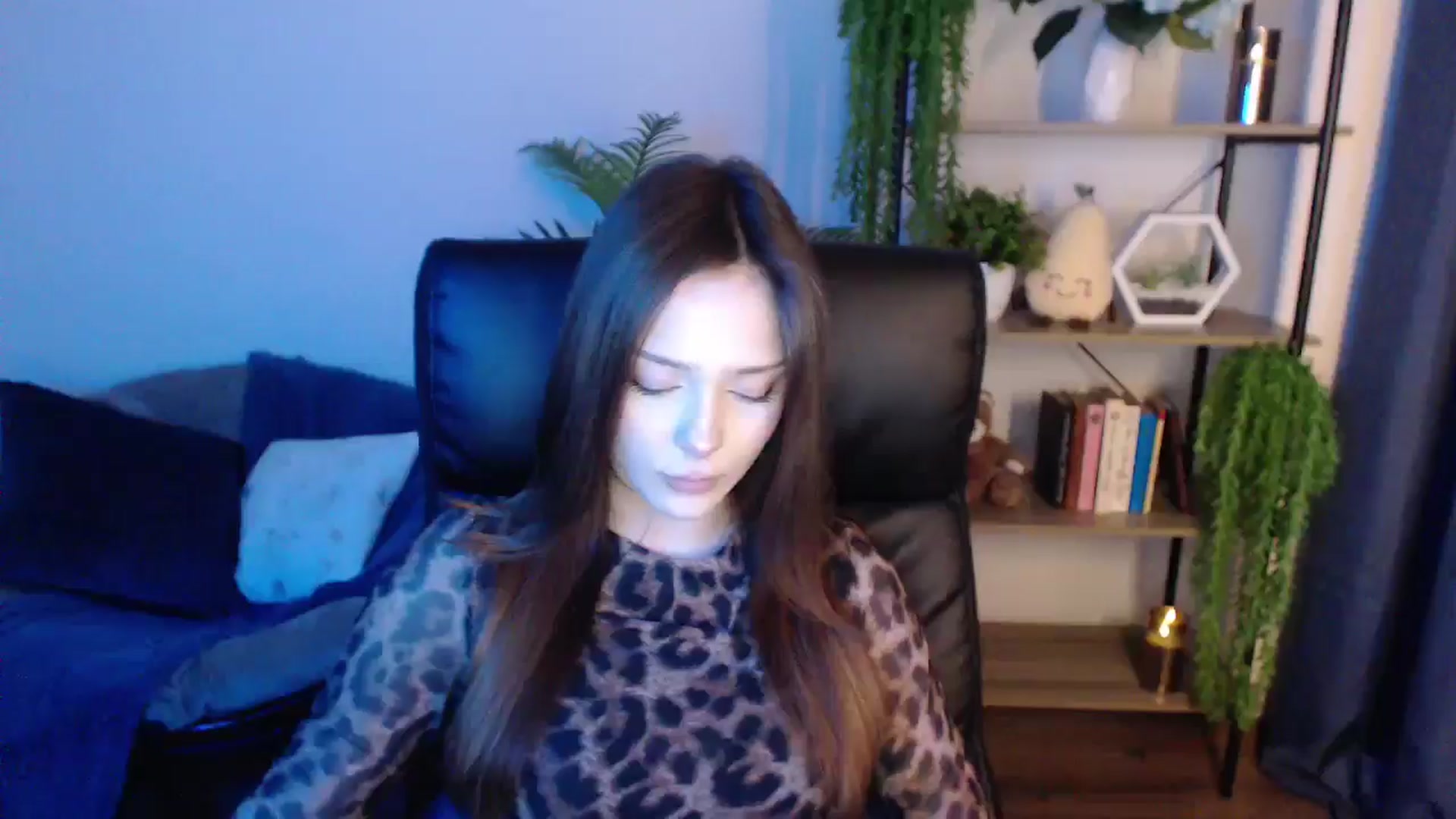 Gallery image thumbnail from KateManelli's myfreecams stream on, 01/21/2025, 11:33 image 8 of 20