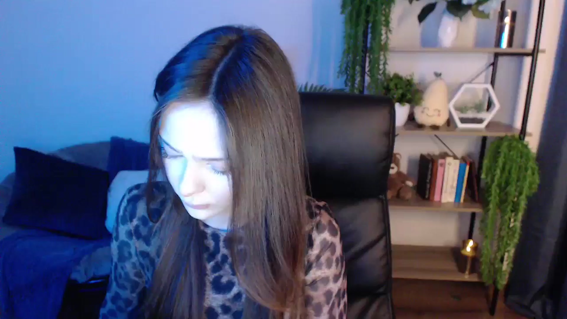 Gallery image thumbnail from KateManelli's myfreecams stream on, 01/21/2025, 11:33 image 18 of 20