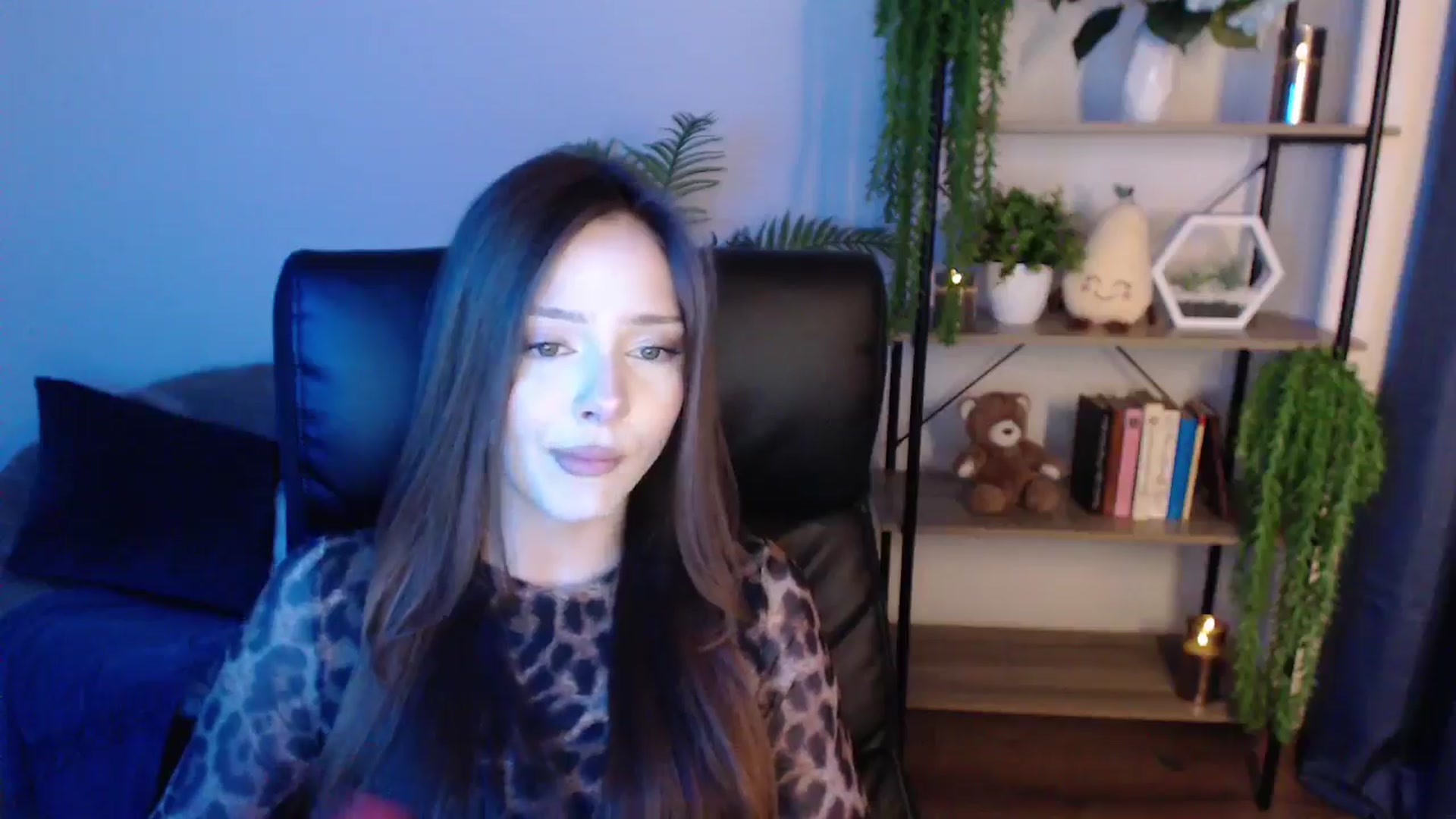 Gallery image thumbnail from KateManelli's myfreecams stream on, 01/21/2025, 12:19 image 9 of 20