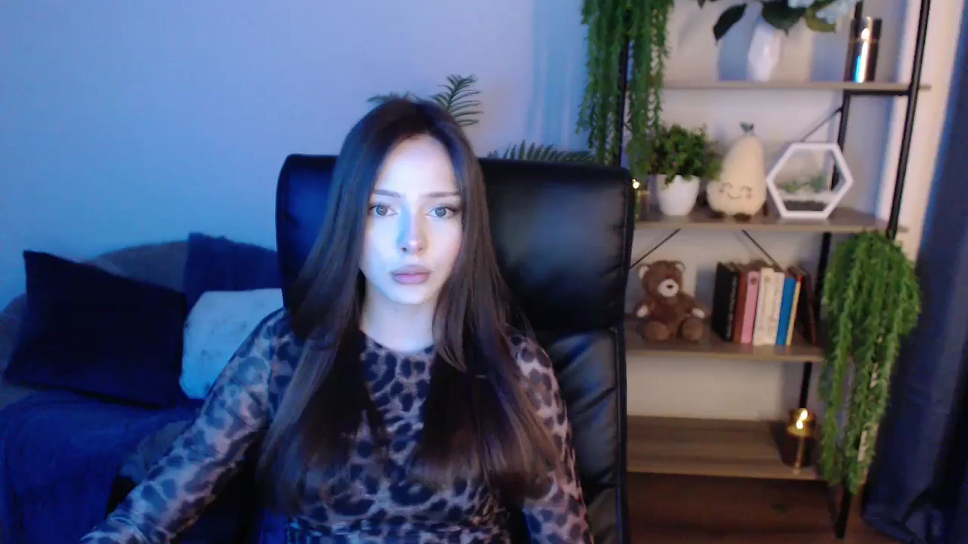 Gallery image thumbnail from KateManelli's myfreecams stream on, 01/21/2025, 12:19 image 12 of 20