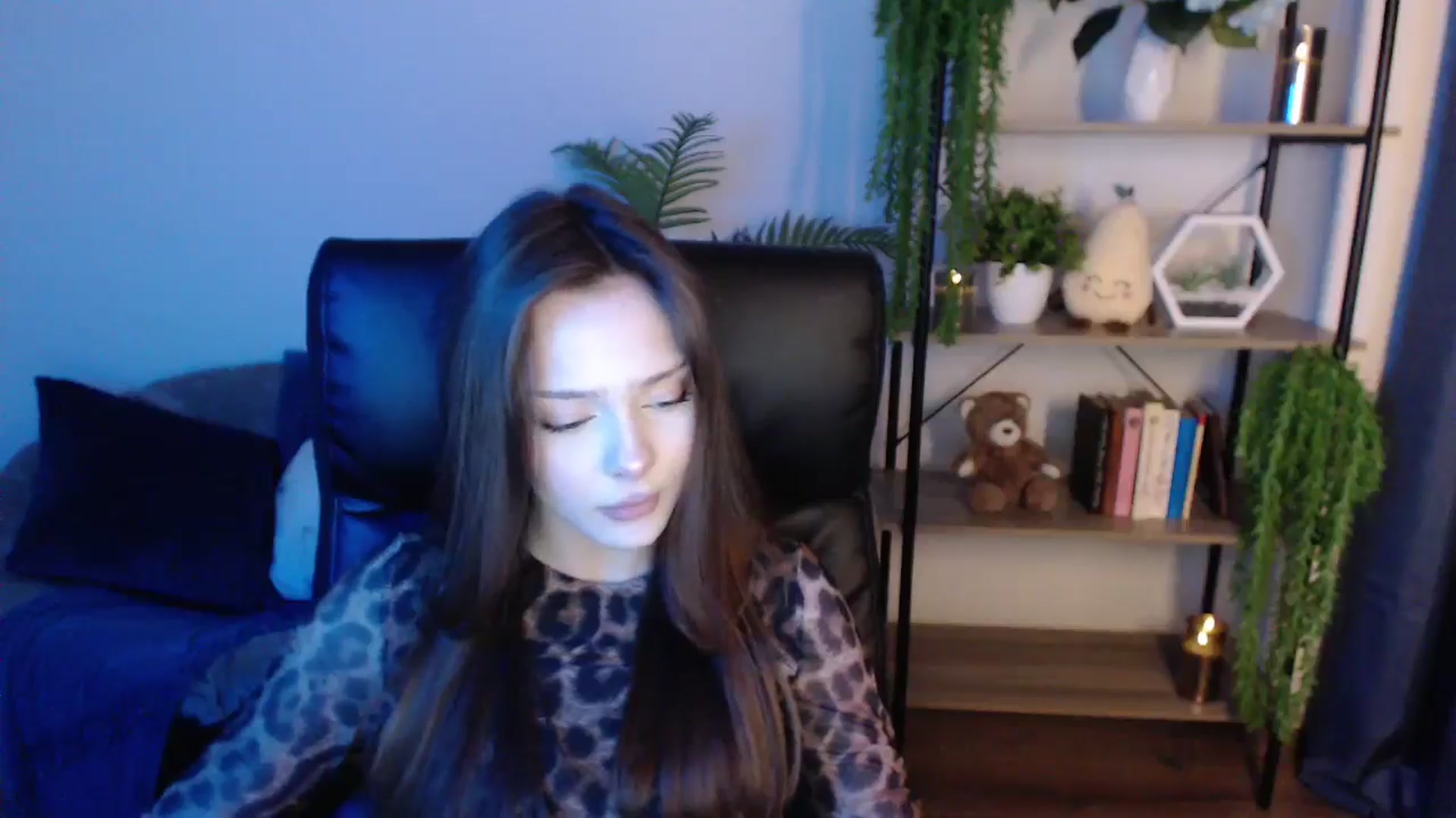 Gallery image thumbnail from KateManelli's myfreecams stream on, 01/21/2025, 13:49 image 3 of 20
