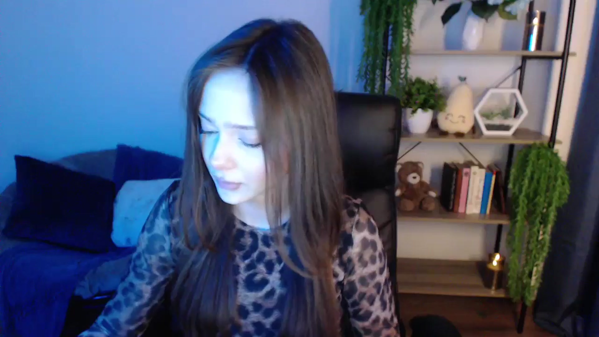 Gallery image thumbnail from KateManelli's myfreecams stream on, 01/21/2025, 13:49 image 11 of 20