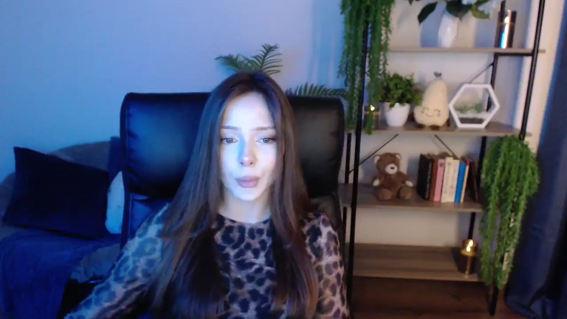 Gallery image thumbnail from KateManelli's myfreecams stream on, 01/21/2025, 13:49 image 2 of 20