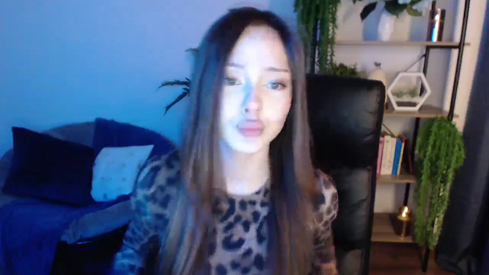 Gallery image thumbnail from KateManelli's myfreecams stream on, 01/21/2025, 13:49 image 13 of 20
