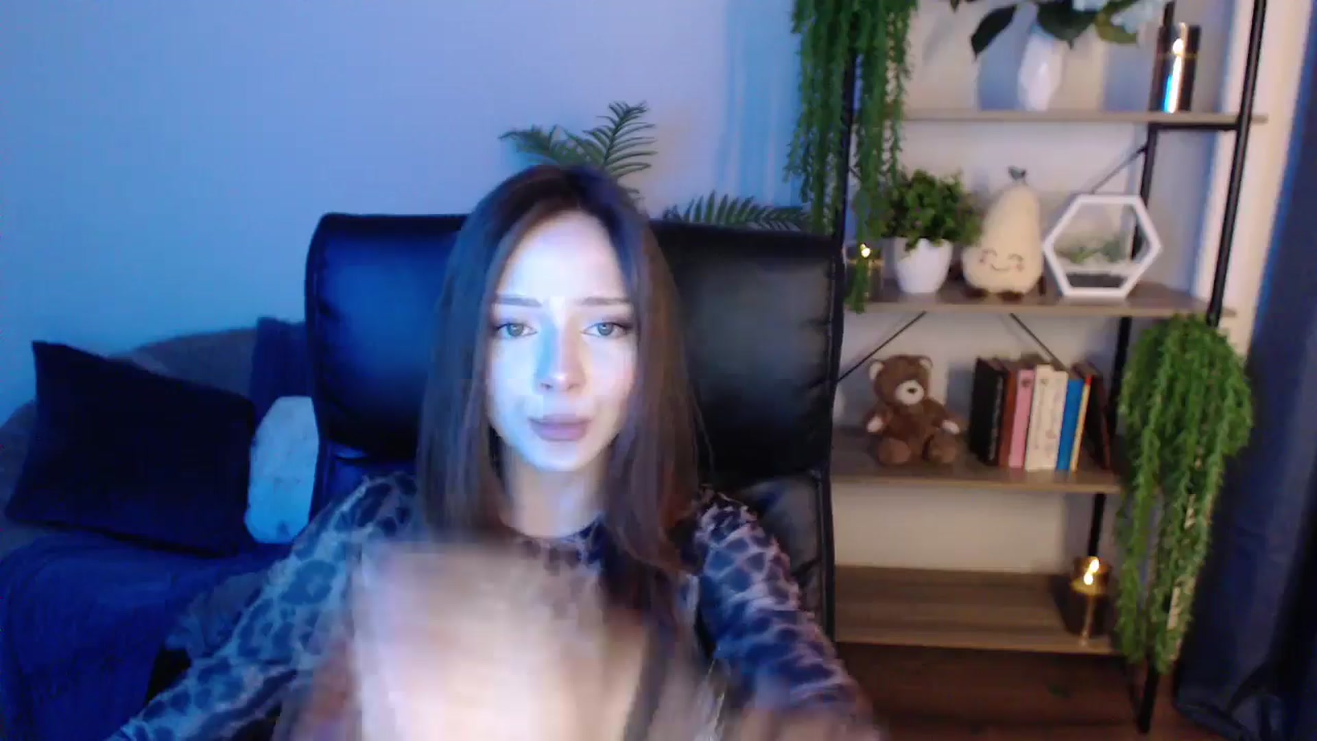 Gallery image thumbnail from KateManelli's myfreecams stream on, 01/21/2025, 14:36 image 3 of 20