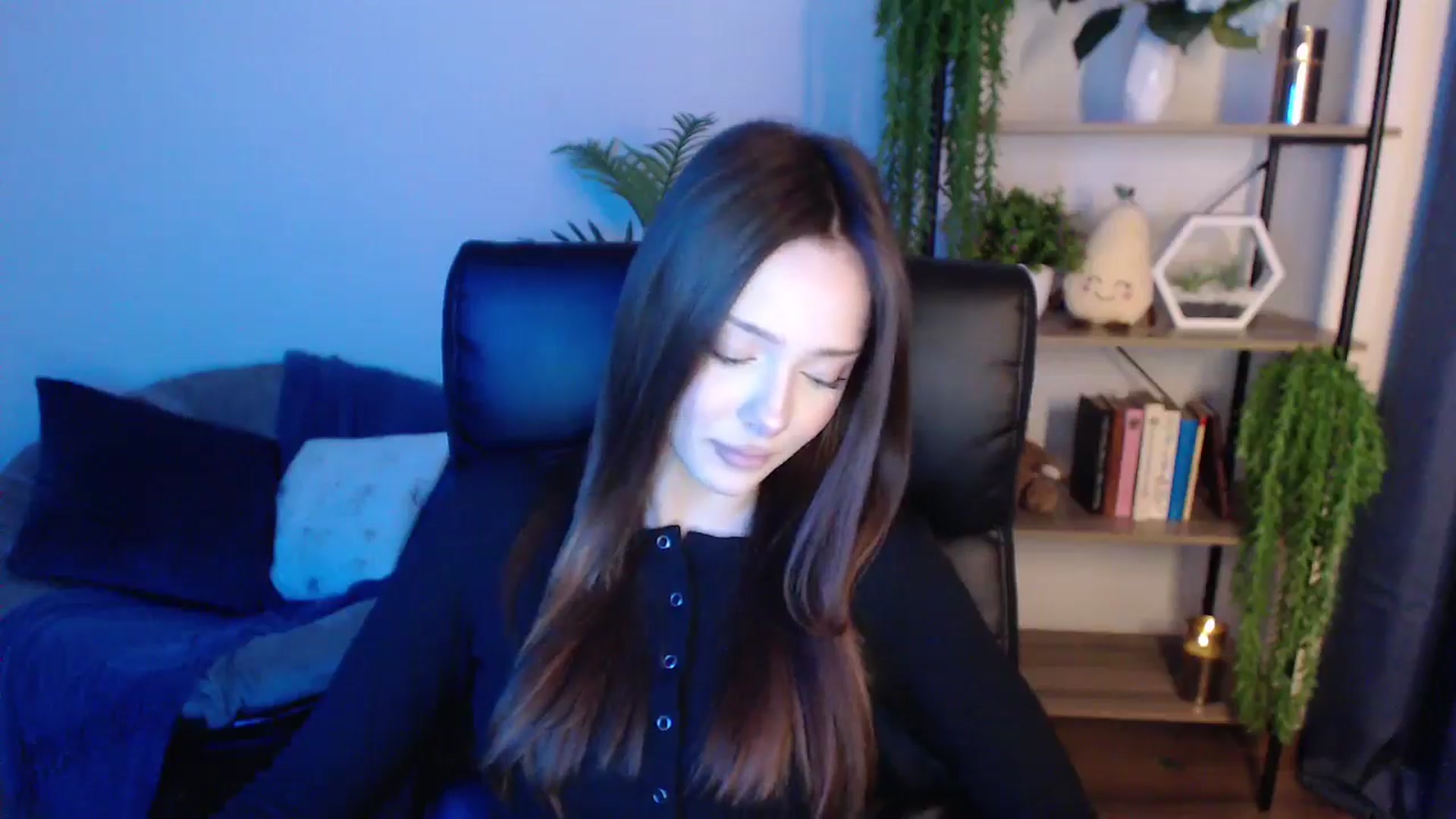 Gallery image thumbnail from KateManelli's myfreecams stream on, 01/22/2025, 10:55 image 7 of 20