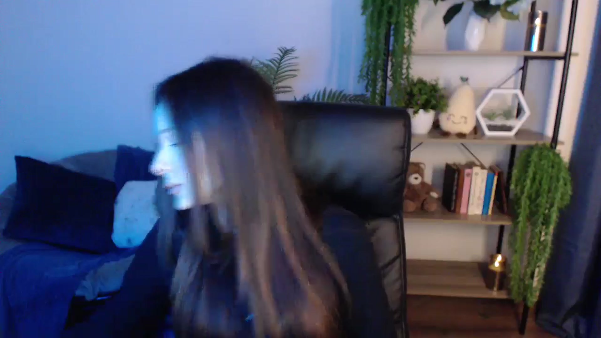 Gallery image thumbnail from KateManelli's myfreecams stream on, 01/22/2025, 10:55 image 15 of 20