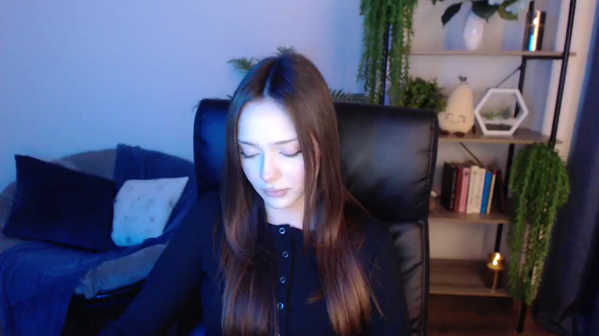Gallery image thumbnail from KateManelli's myfreecams stream on, 01/22/2025, 10:55 image 19 of 20