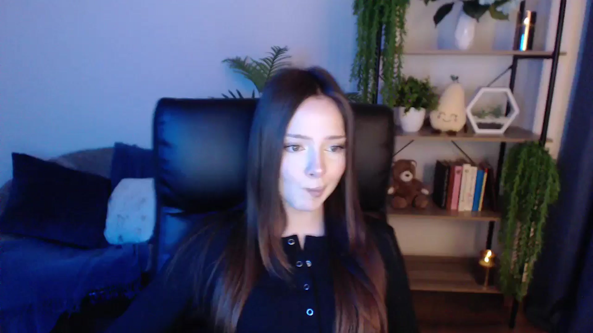 Gallery image thumbnail from KateManelli's myfreecams stream on, 01/22/2025, 14:20 image 1 of 20
