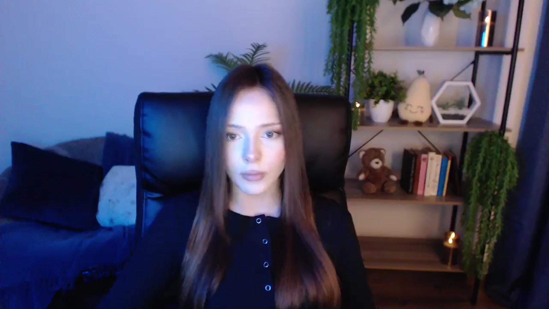 Gallery image thumbnail from KateManelli's myfreecams stream on, 01/22/2025, 14:57 image 3 of 20