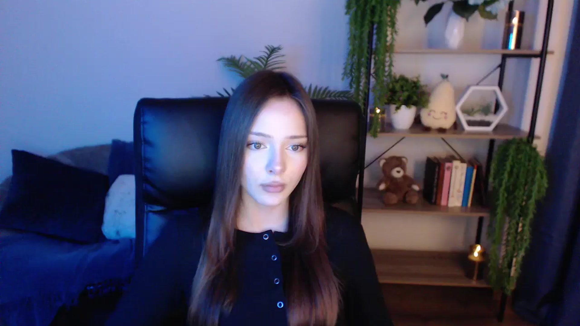Gallery image thumbnail from KateManelli's myfreecams stream on, 01/22/2025, 14:57 image 5 of 20