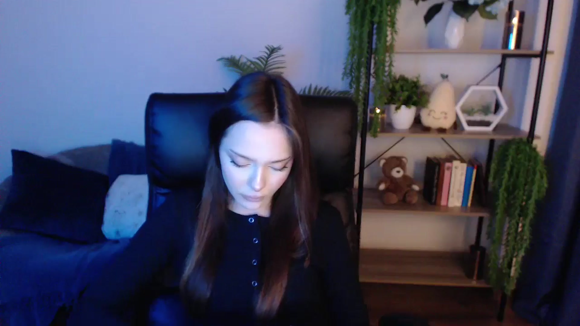 Gallery image thumbnail from KateManelli's myfreecams stream on, 01/22/2025, 14:57 image 19 of 20