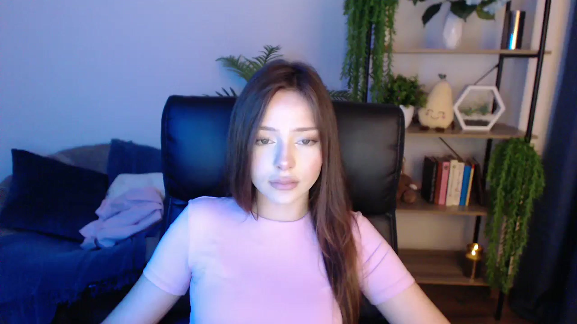 Gallery image thumbnail from KateManelli's myfreecams stream on, 01/24/2025, 10:16 image 20 of 20