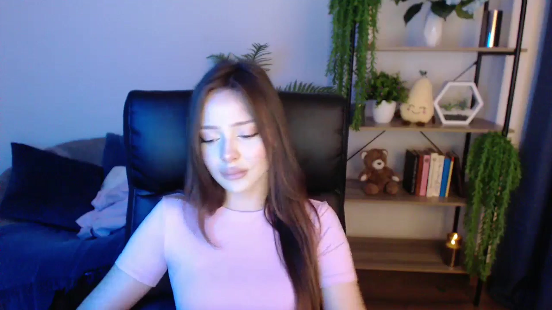 Gallery image thumbnail from KateManelli's myfreecams stream on, 01/24/2025, 10:16 image 9 of 20