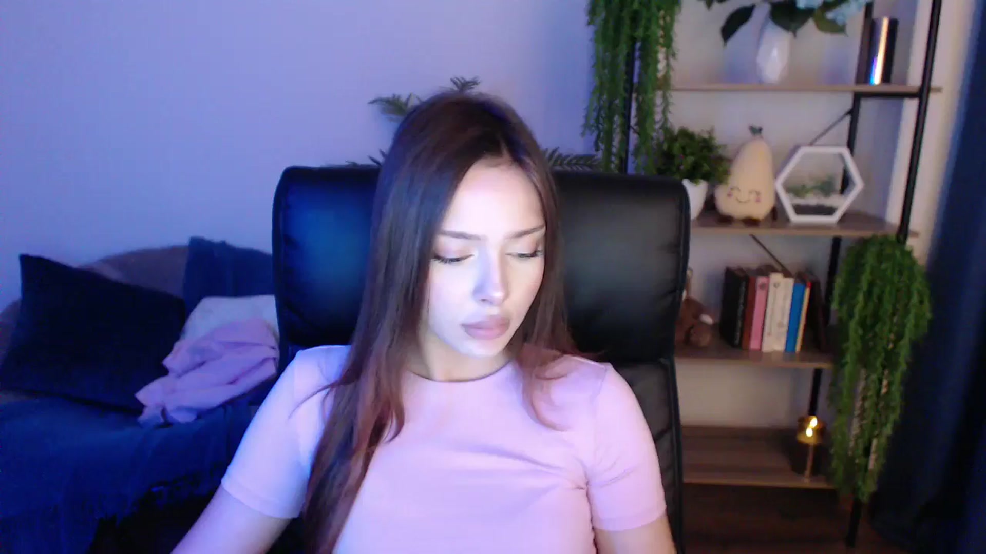 Gallery image thumbnail from KateManelli's myfreecams stream on, 01/24/2025, 11:43 image 3 of 20