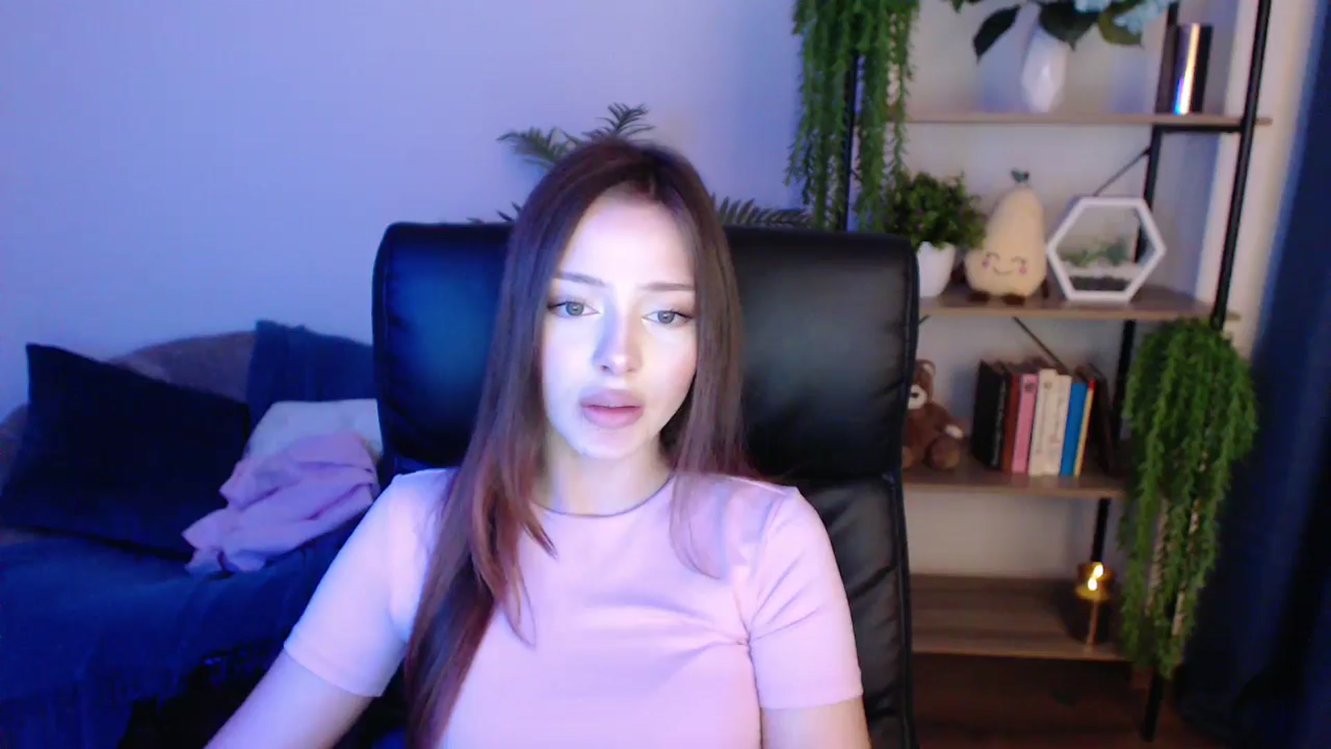 Gallery image thumbnail from KateManelli's myfreecams stream on, 01/24/2025, 11:43 image 13 of 20