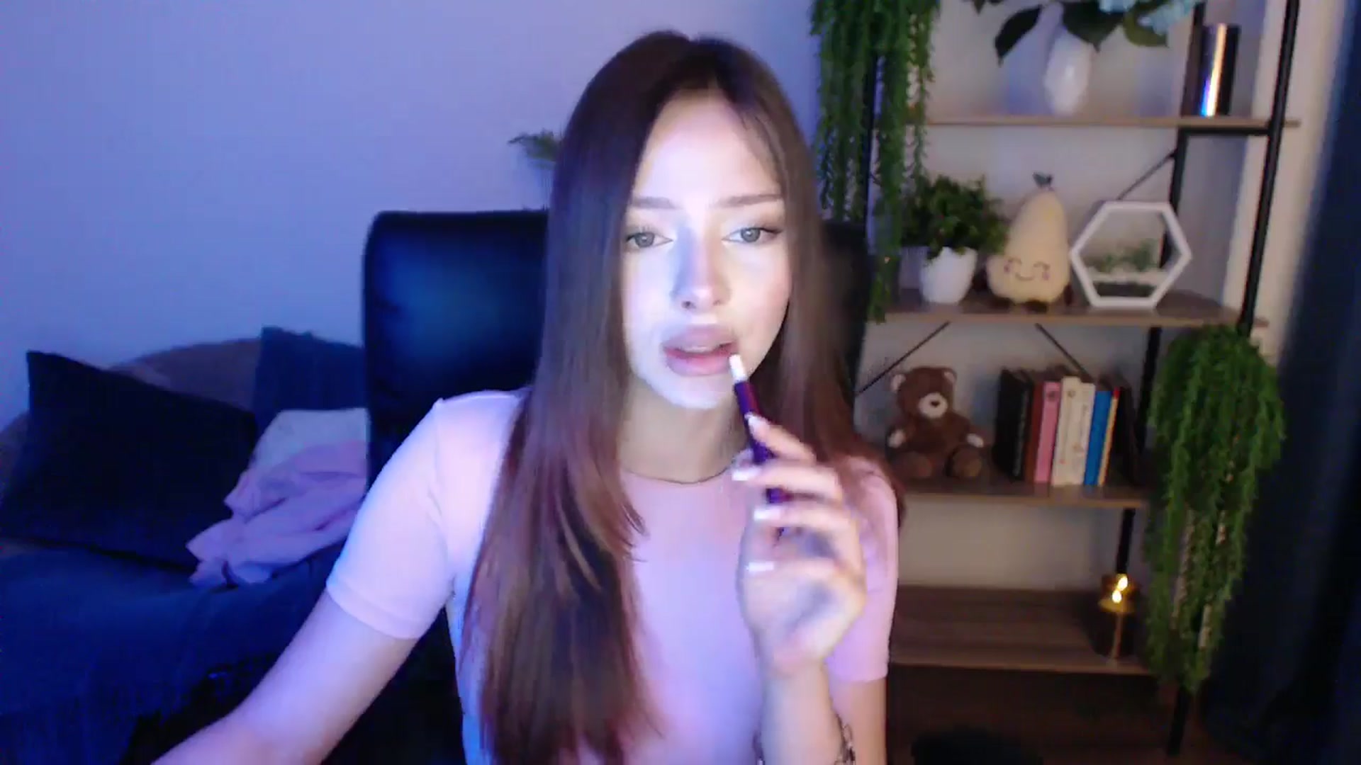 Gallery image thumbnail from KateManelli's myfreecams stream on, 01/24/2025, 12:15 image 9 of 20