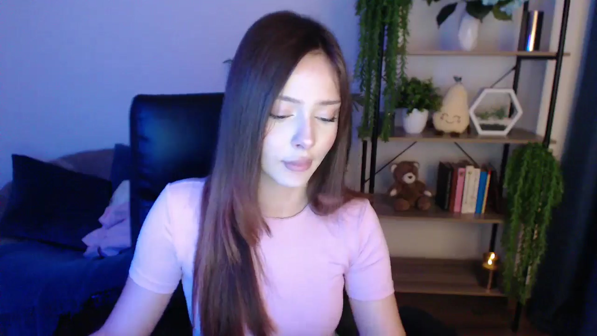 Gallery image thumbnail from KateManelli's myfreecams stream on, 01/24/2025, 12:15 image 11 of 20