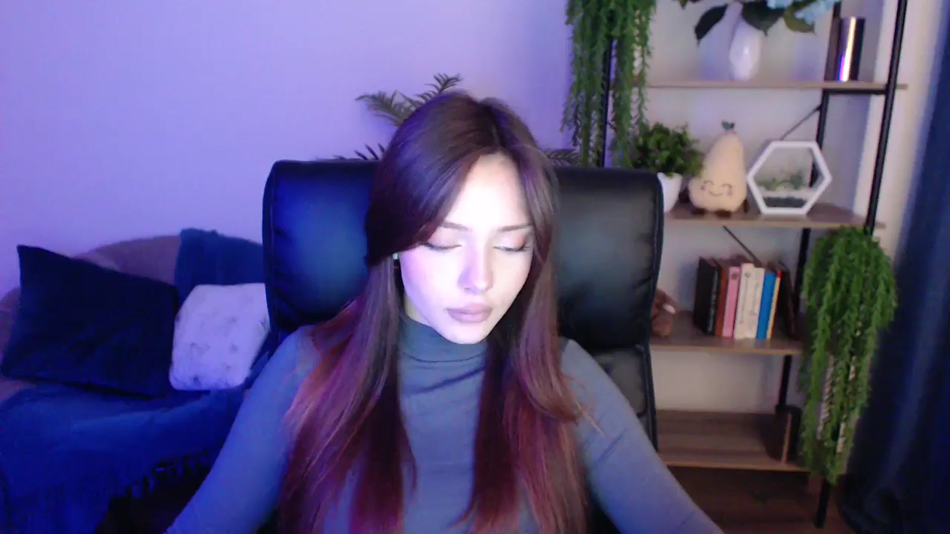 Gallery image thumbnail from KateManelli's myfreecams stream on, 01/25/2025, 09:28 image 11 of 20