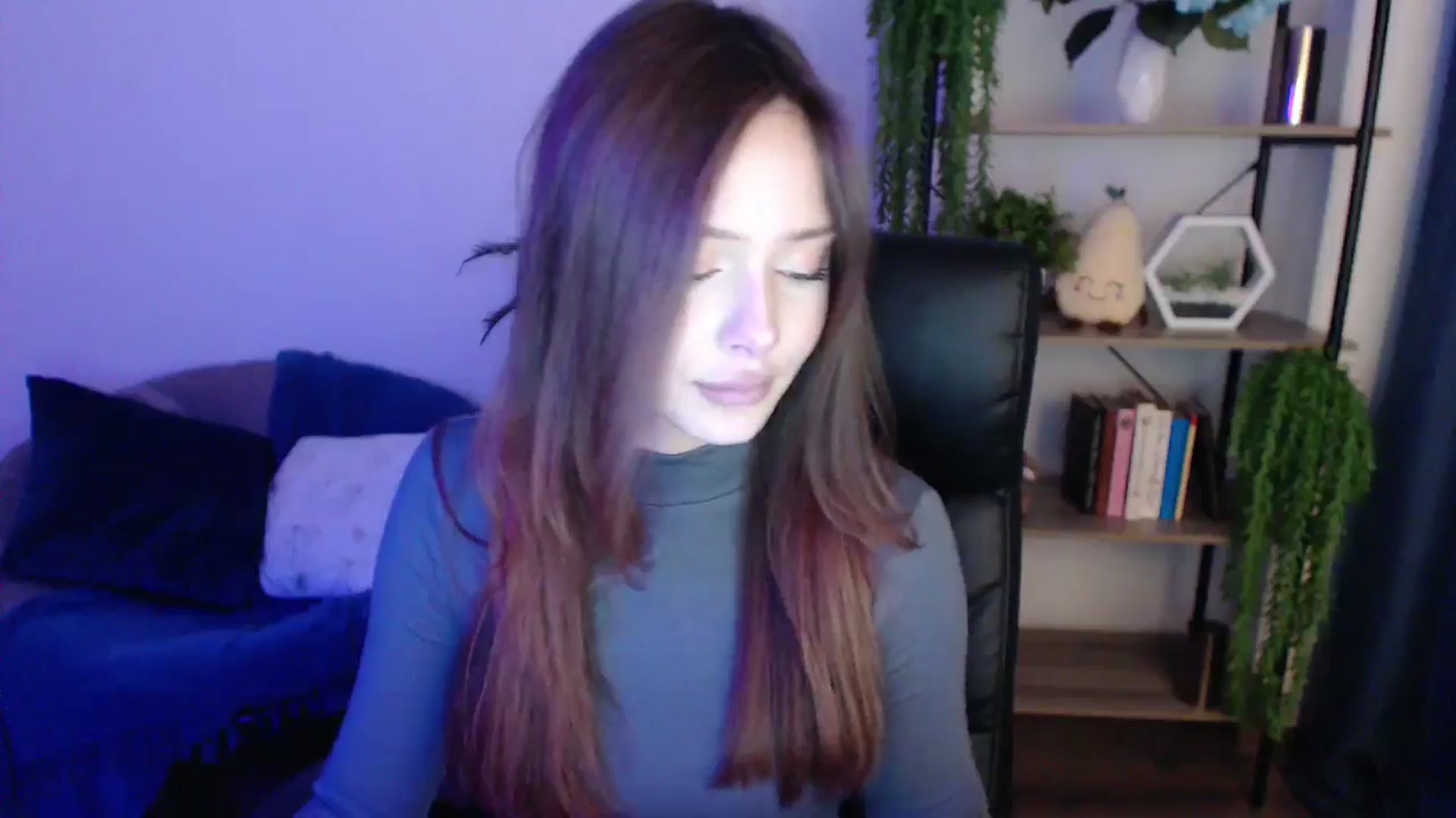 Gallery image thumbnail from KateManelli's myfreecams stream on, 01/25/2025, 10:33 image 9 of 20