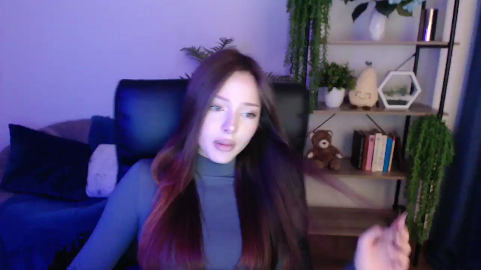 Gallery image thumbnail from KateManelli's myfreecams stream on, 01/25/2025, 10:33 image 1 of 20