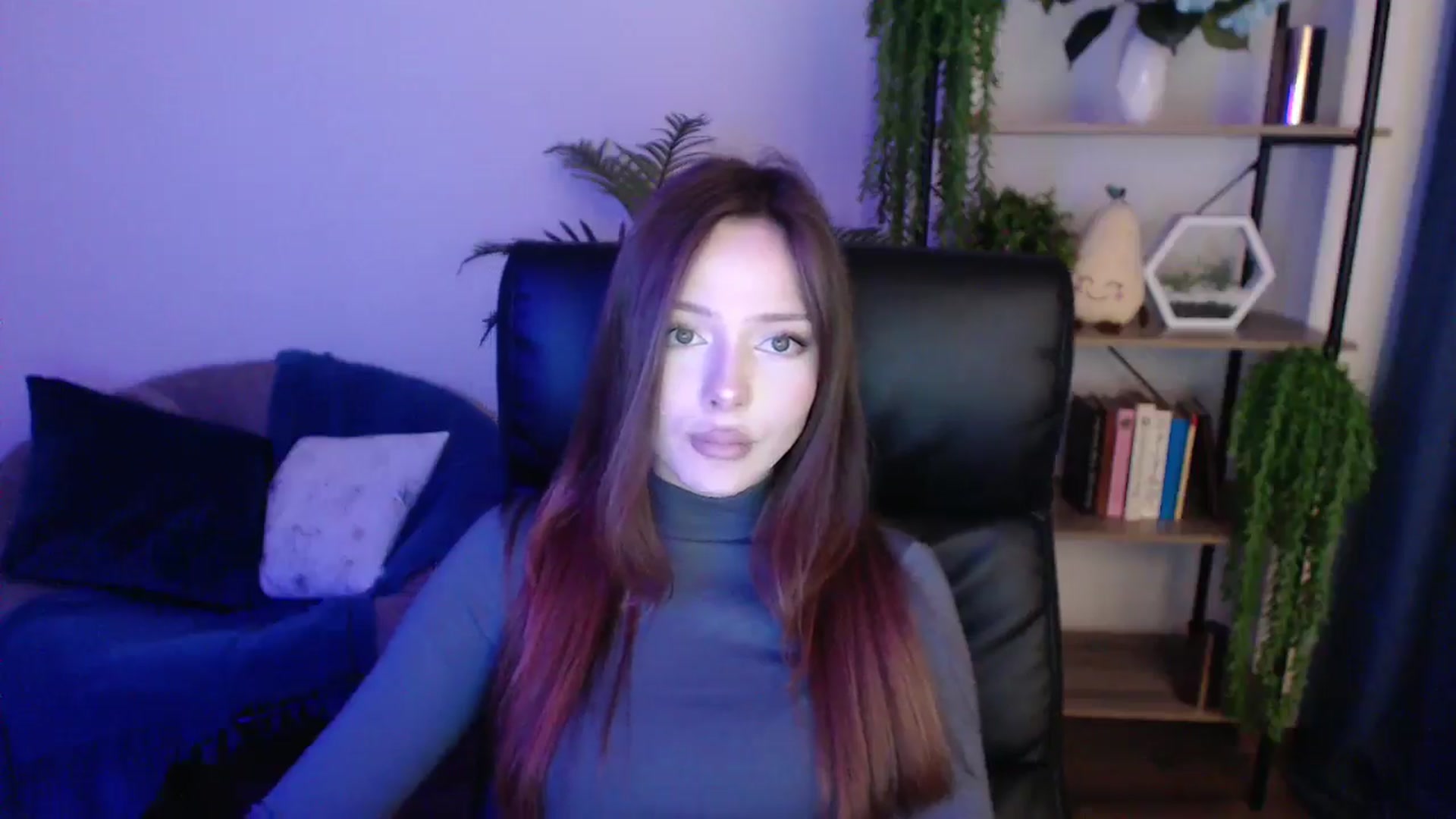 Gallery image thumbnail from KateManelli's myfreecams stream on, 01/25/2025, 12:51 image 18 of 20