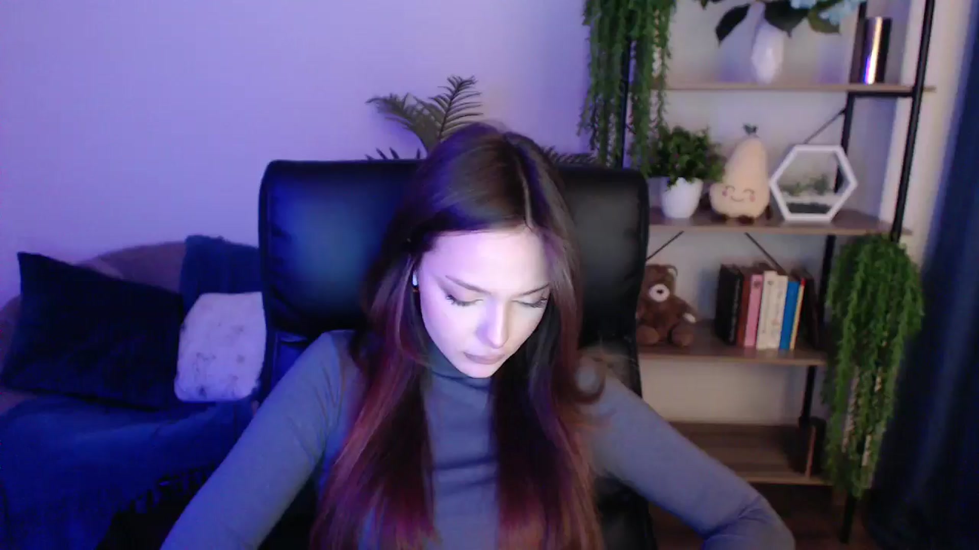 Gallery image thumbnail from KateManelli's myfreecams stream on, 01/25/2025, 12:51 image 1 of 20
