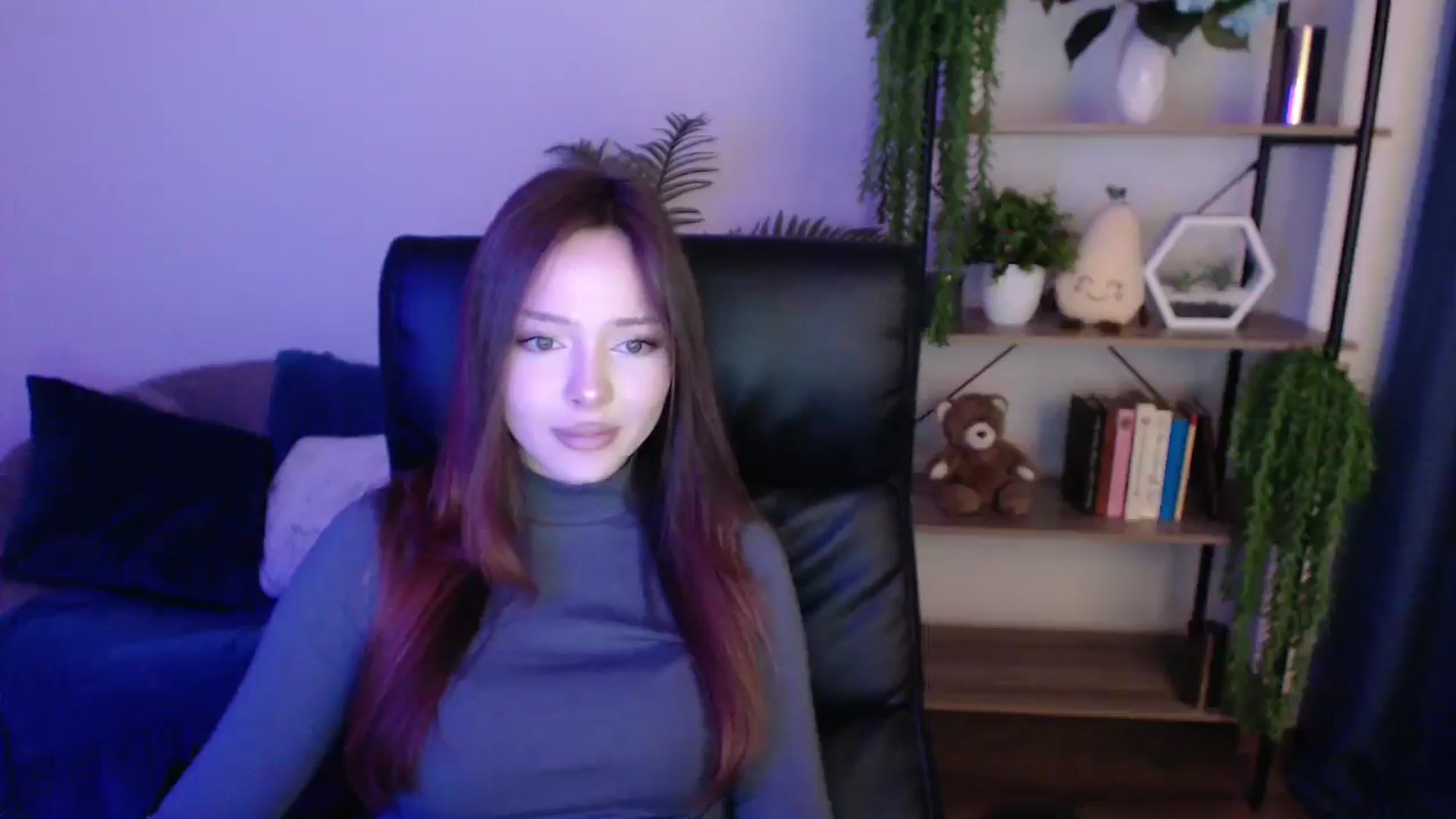 Gallery image thumbnail from KateManelli's myfreecams stream on, 01/25/2025, 12:51 image 15 of 20