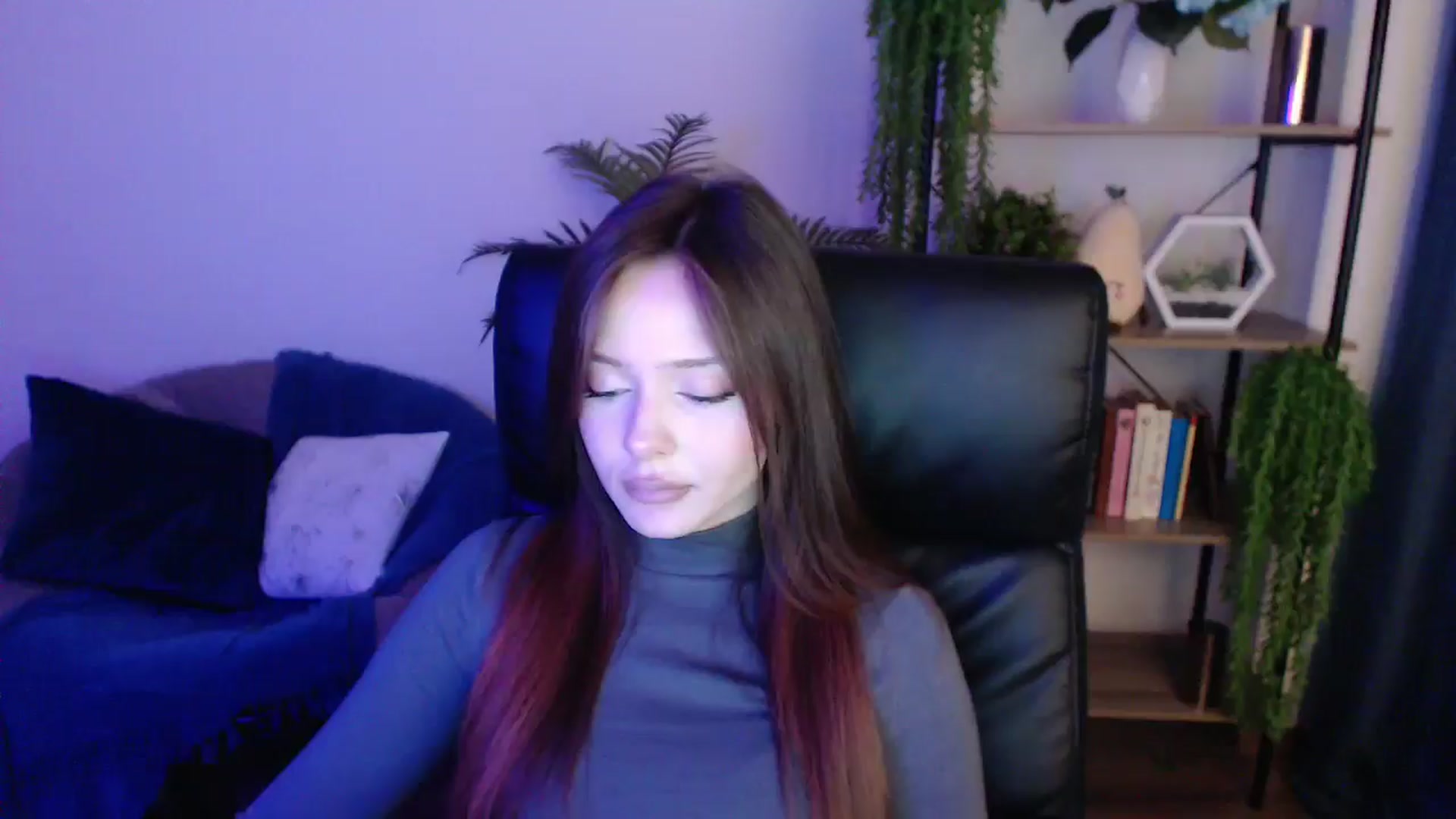 Gallery image thumbnail from KateManelli's myfreecams stream on, 01/25/2025, 12:51 image 20 of 20