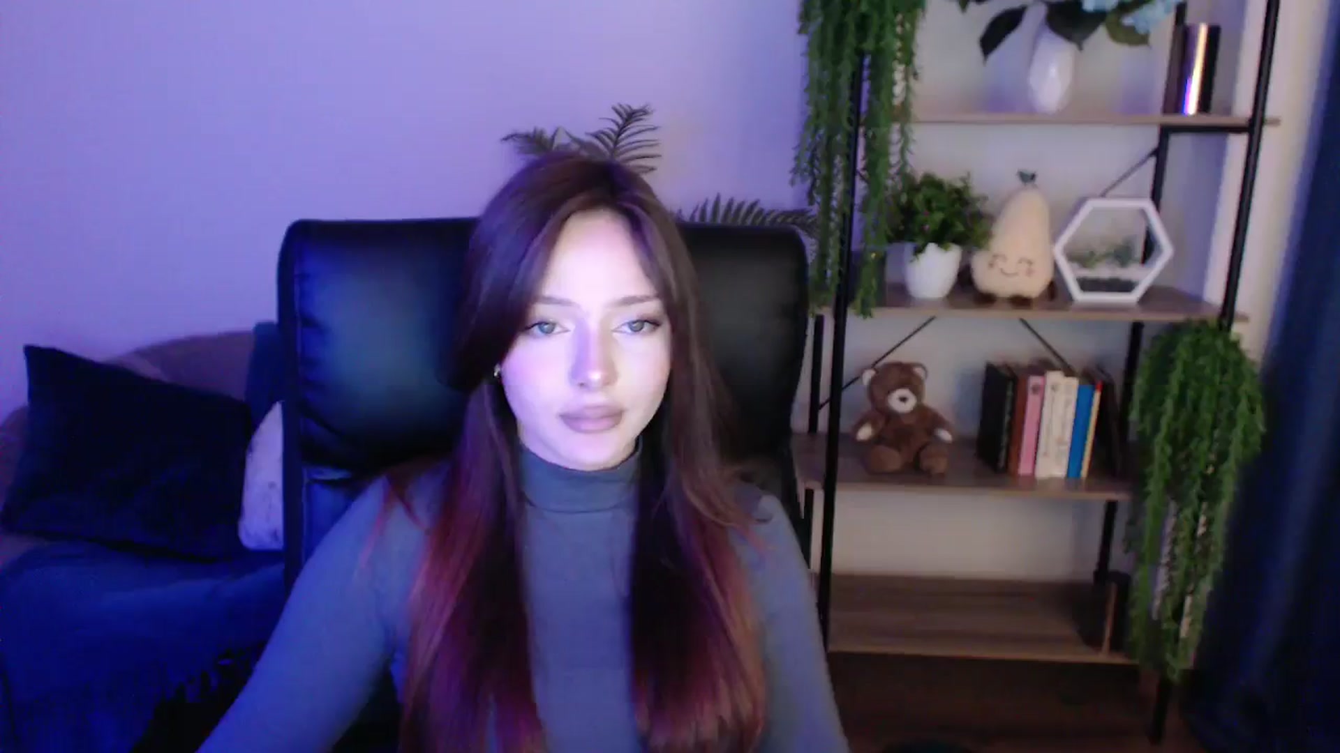 Gallery image thumbnail from KateManelli's myfreecams stream on, 01/25/2025, 12:51 image 3 of 20